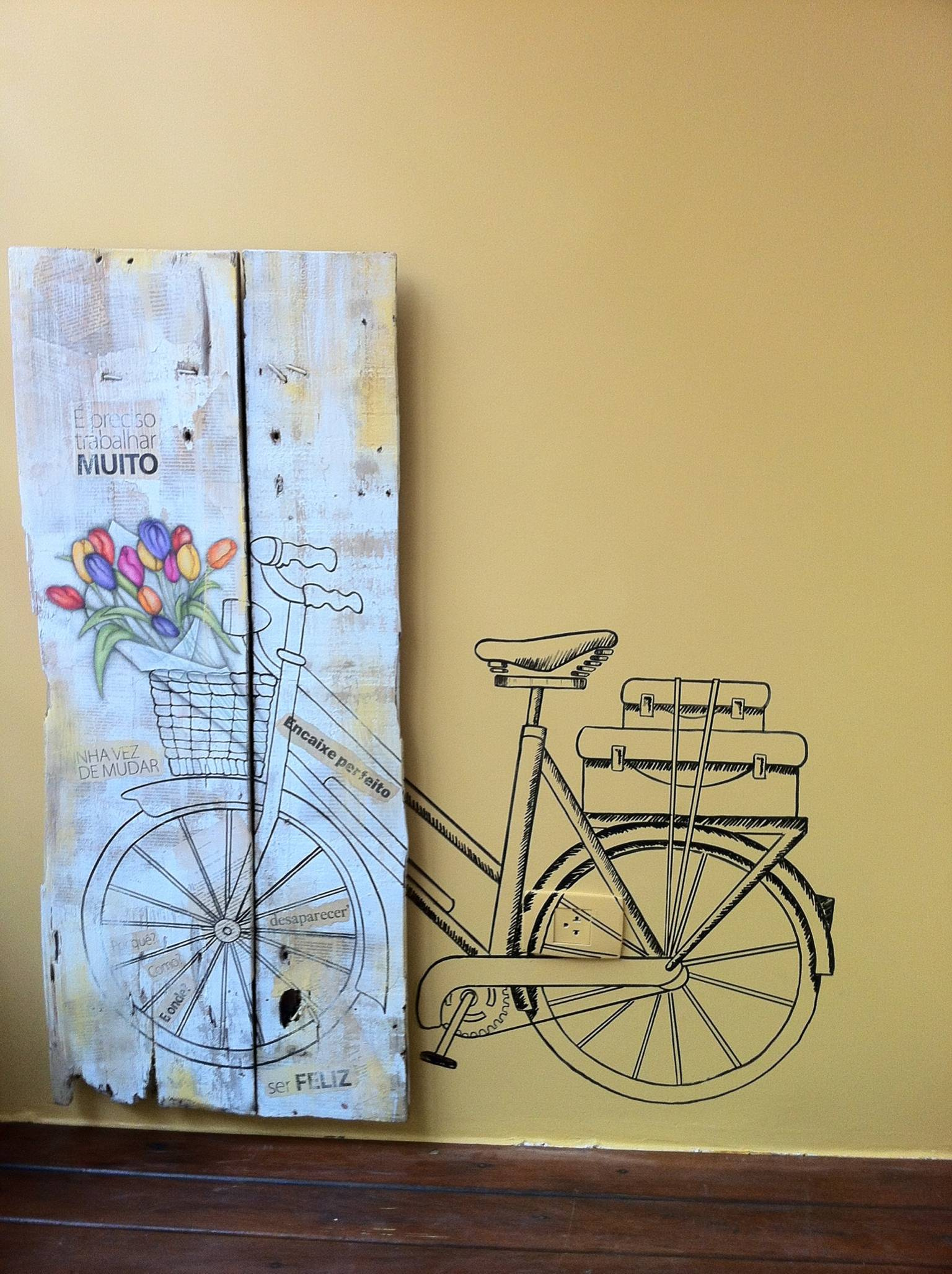 Спорт и жизнь: Где парковать велосипед в маленькой квартире