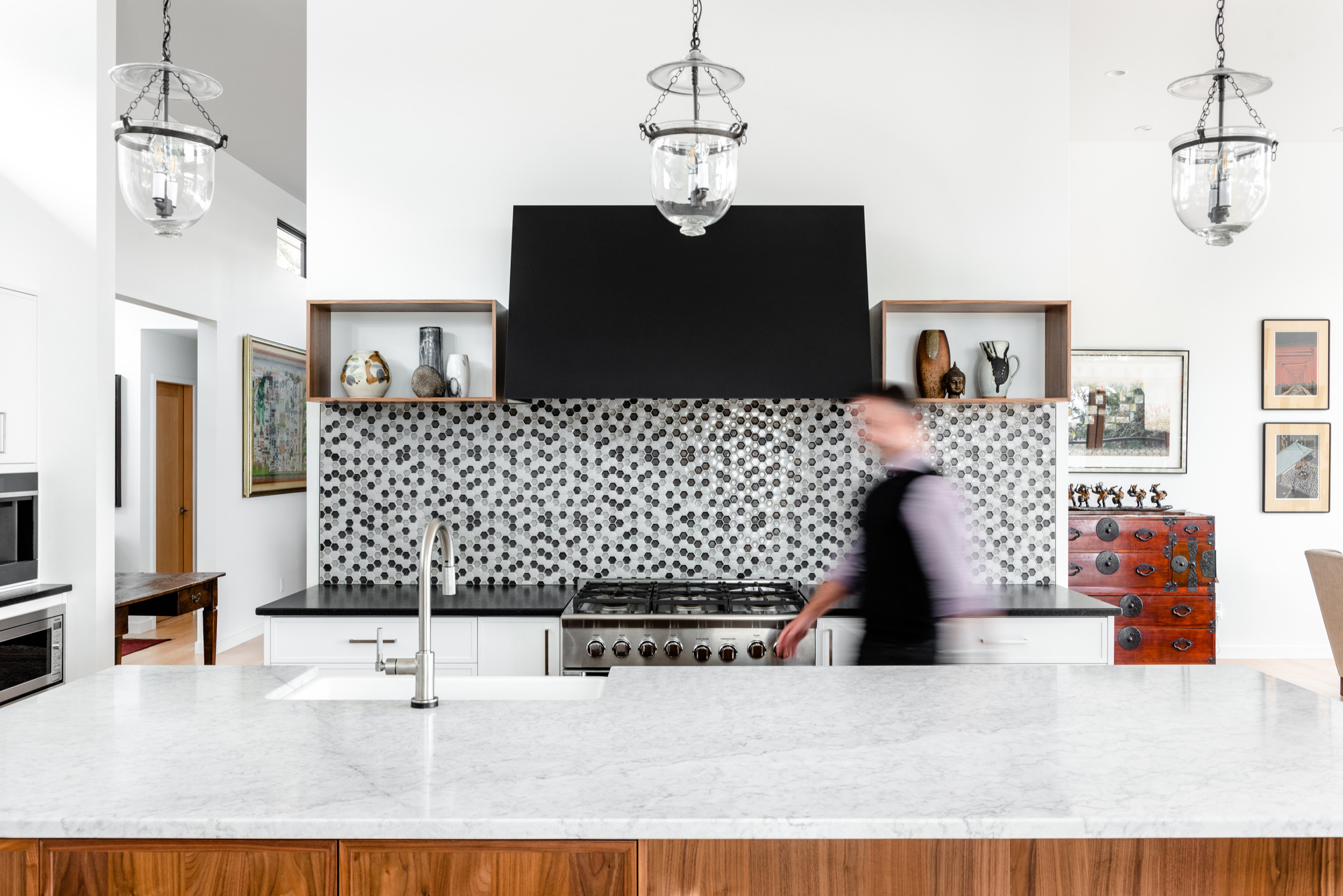 Фотоохота: Эффектный фартук в эпоху тотального нормкора