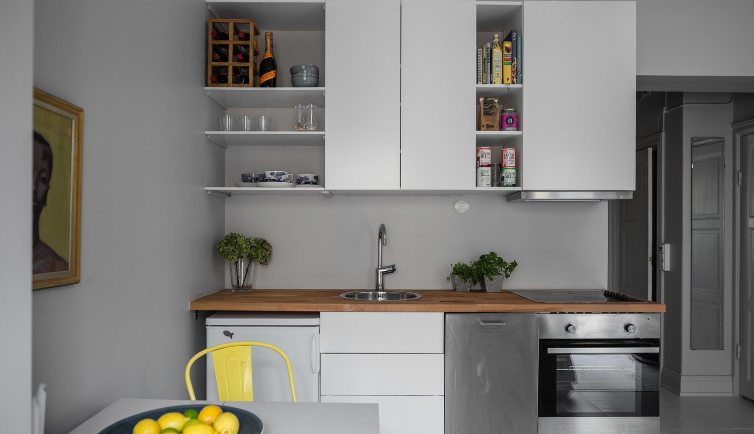 Фотоохота: 45 маленьких кухонь, в которых есть всё необходимое