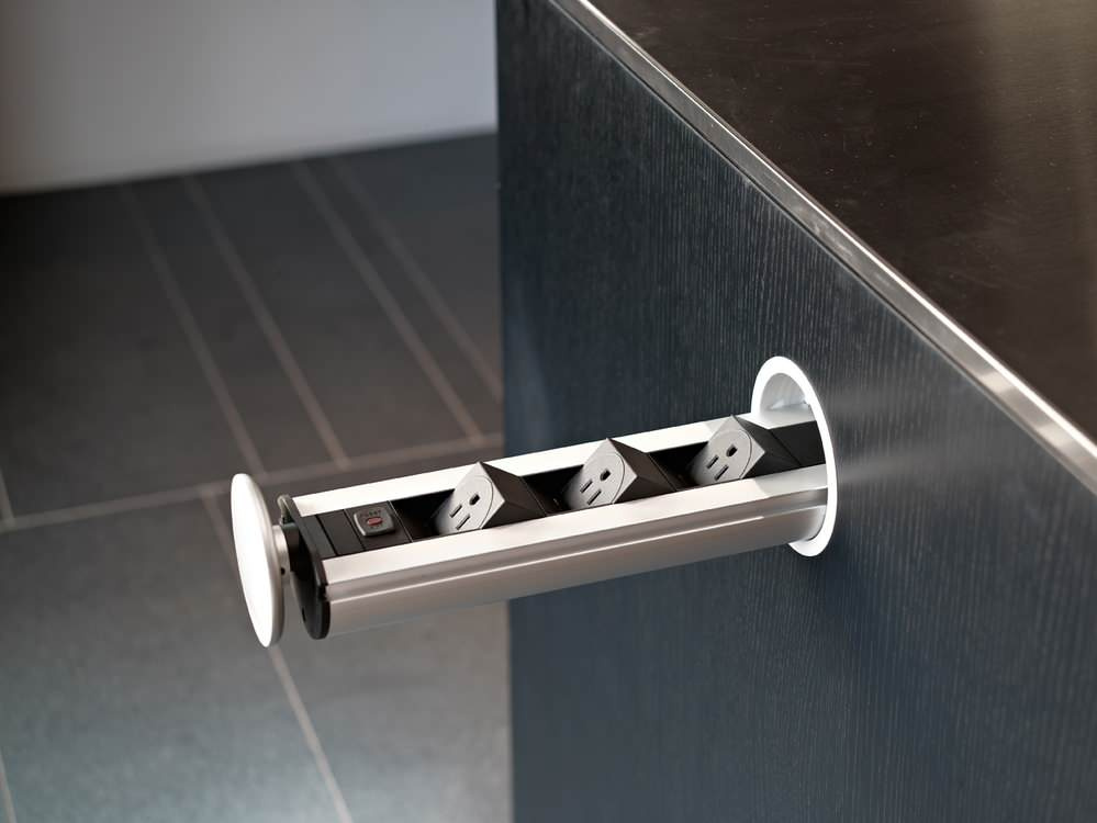 Розетки и выключатели в гостиной: Как разместить их правильно