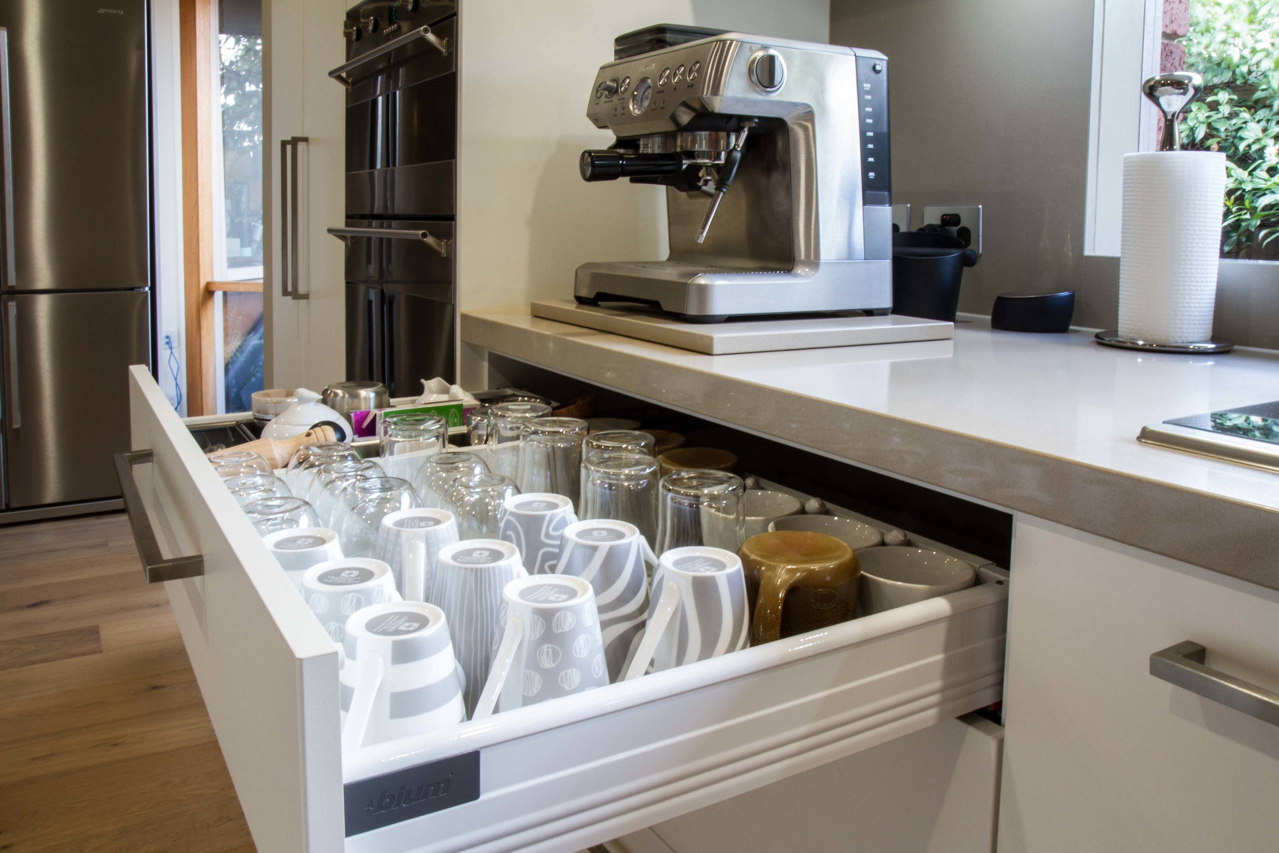 Просто фото: Уголок для завтрака и кофейная станция