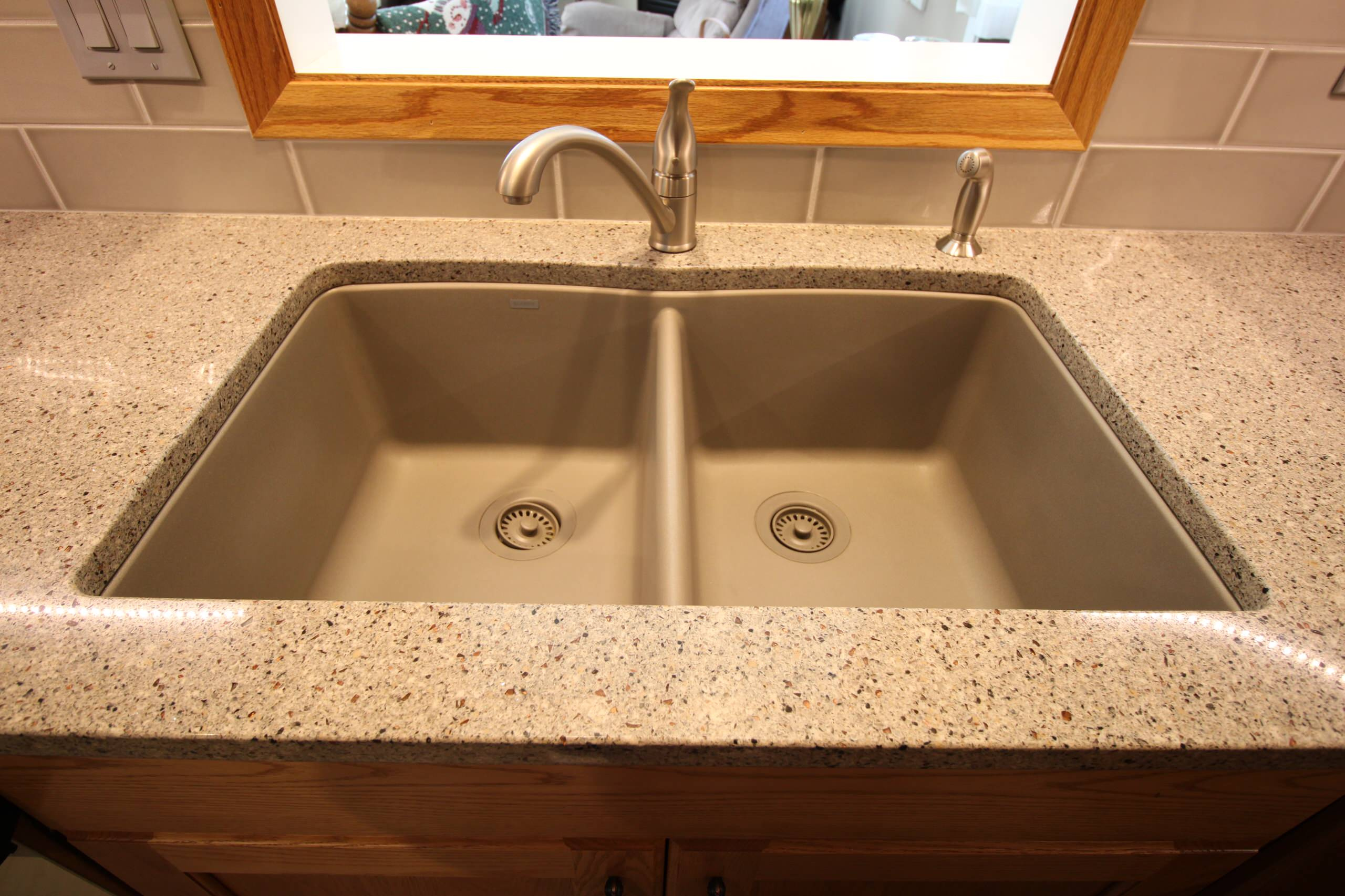 Как правильно: Подобрать размеры кухонного фартука