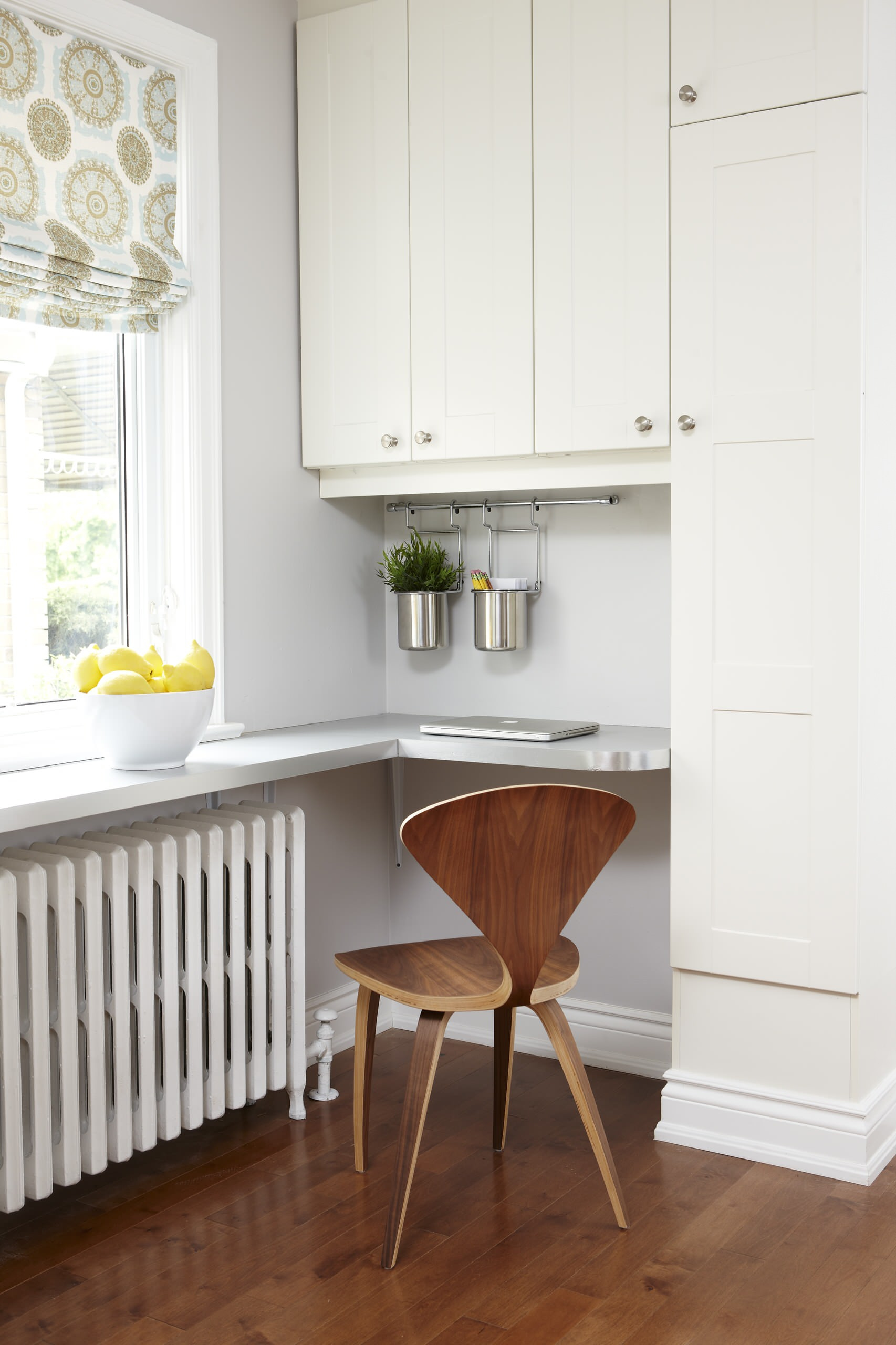 Декор, который работает: Как необычно организовать рабочее место