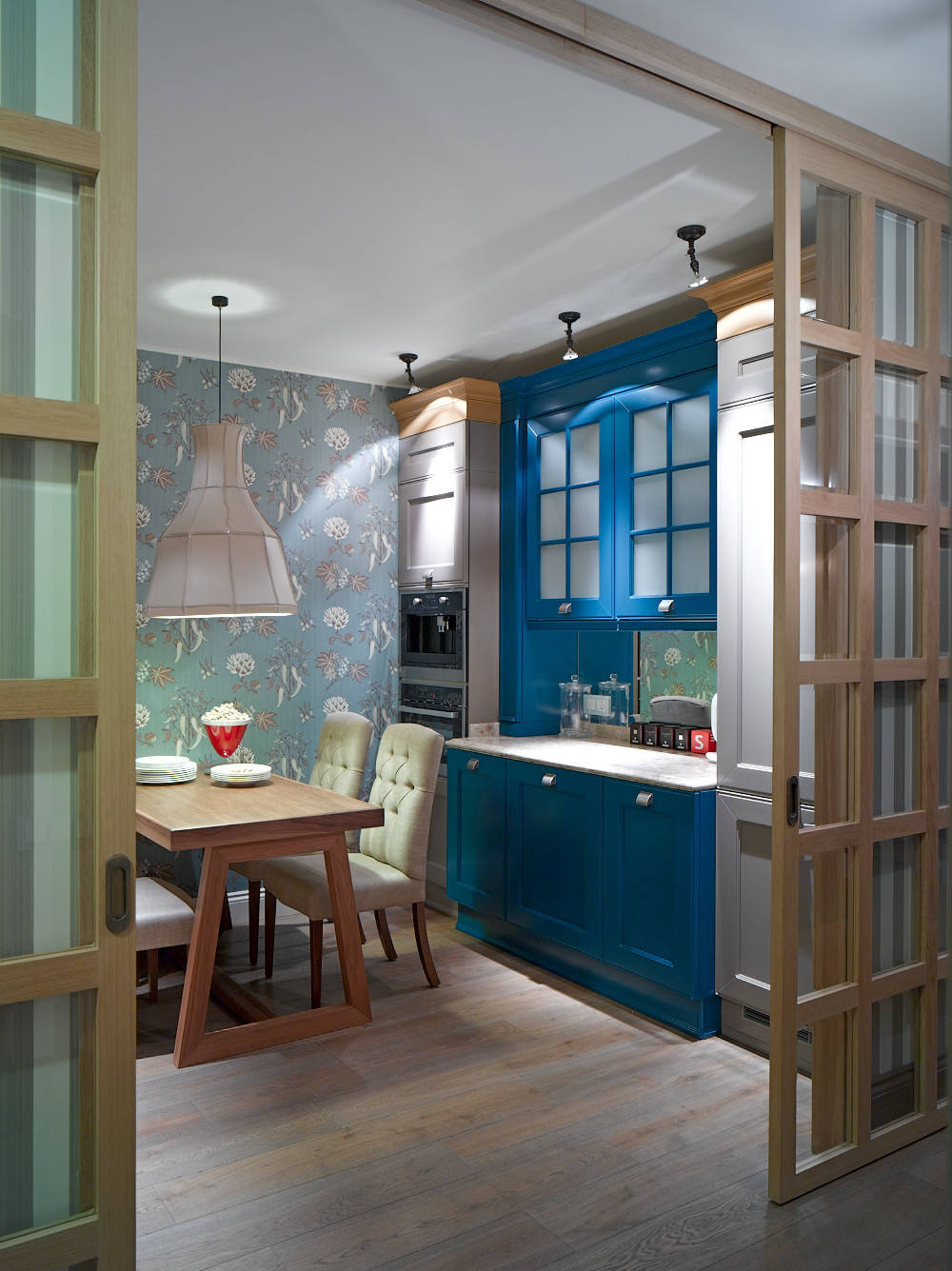 Пора цветения: 8 причин выбрать обои в цветочек