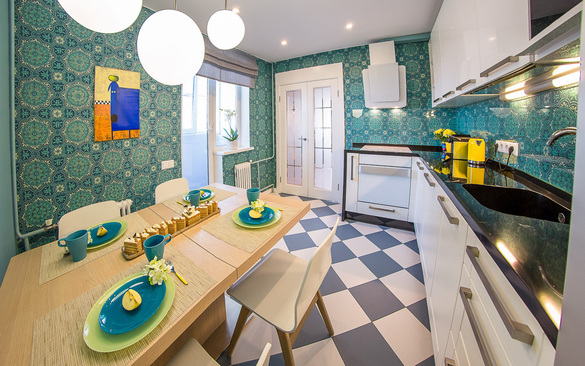 Houzz тур: Квартира-путешествие с графикой Анатолия Зверева