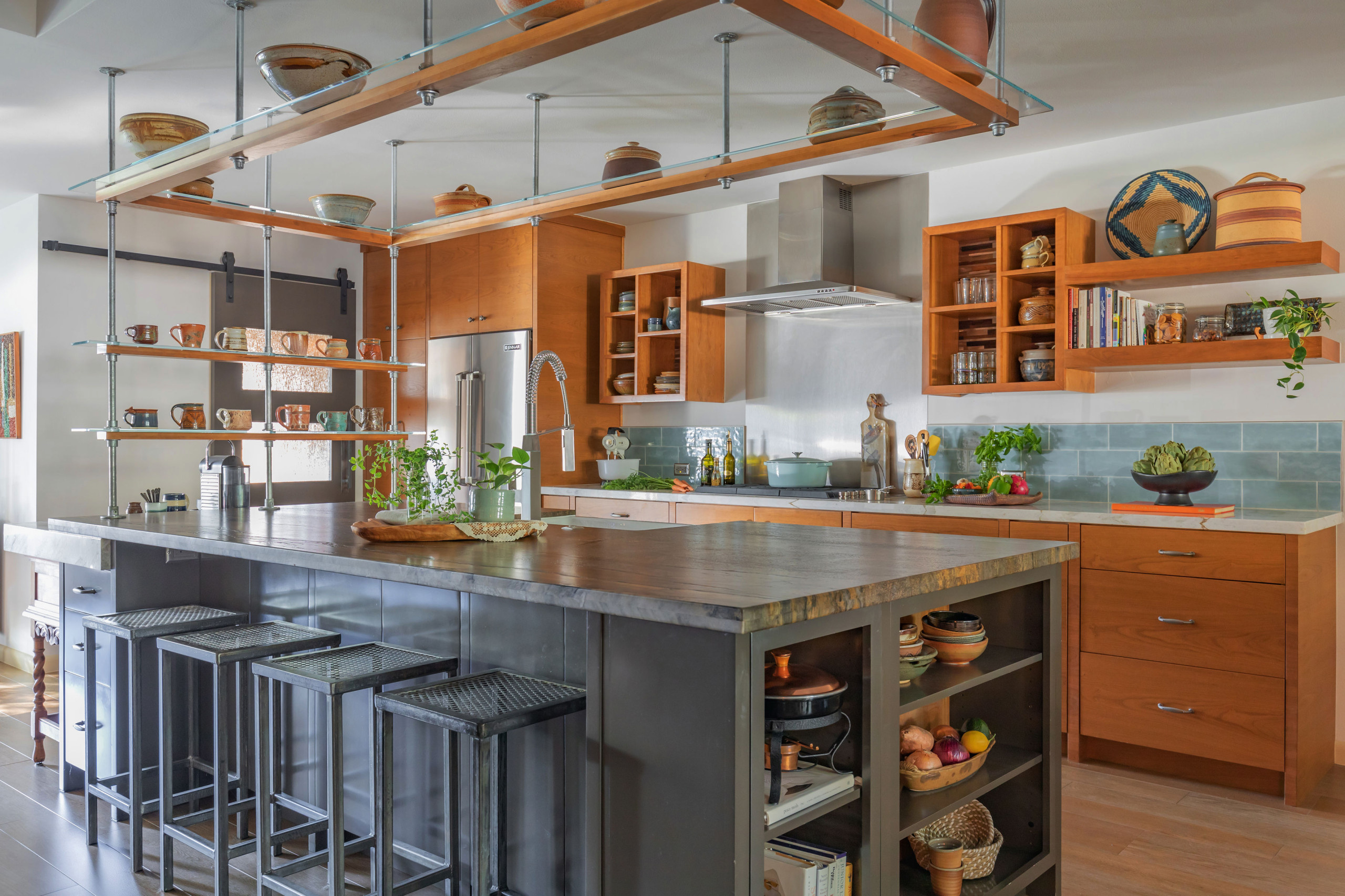 Быть или не быть: Антресоли в квартире