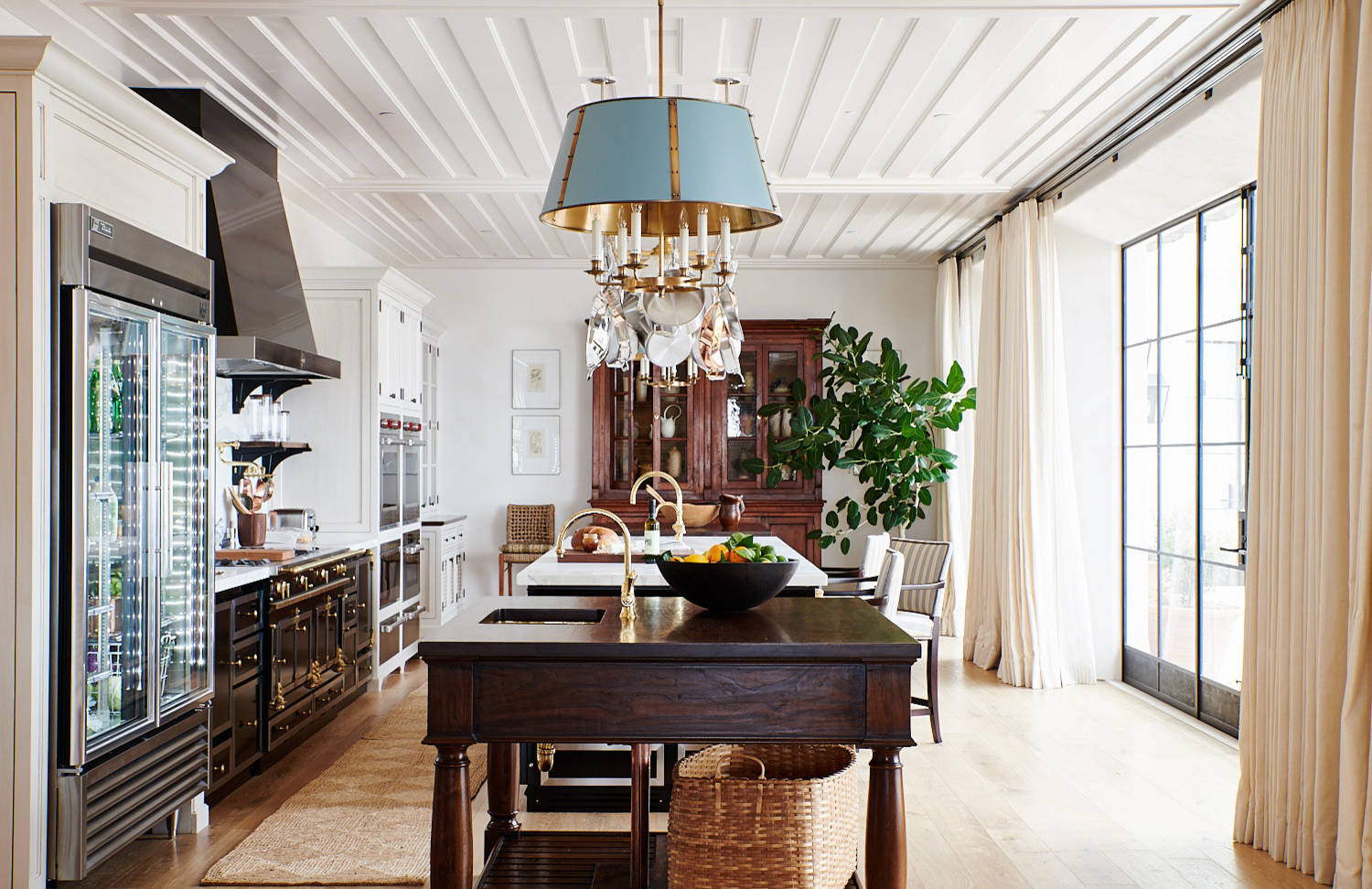 Зачем вам остров: Возможности и нюансы островной планировки