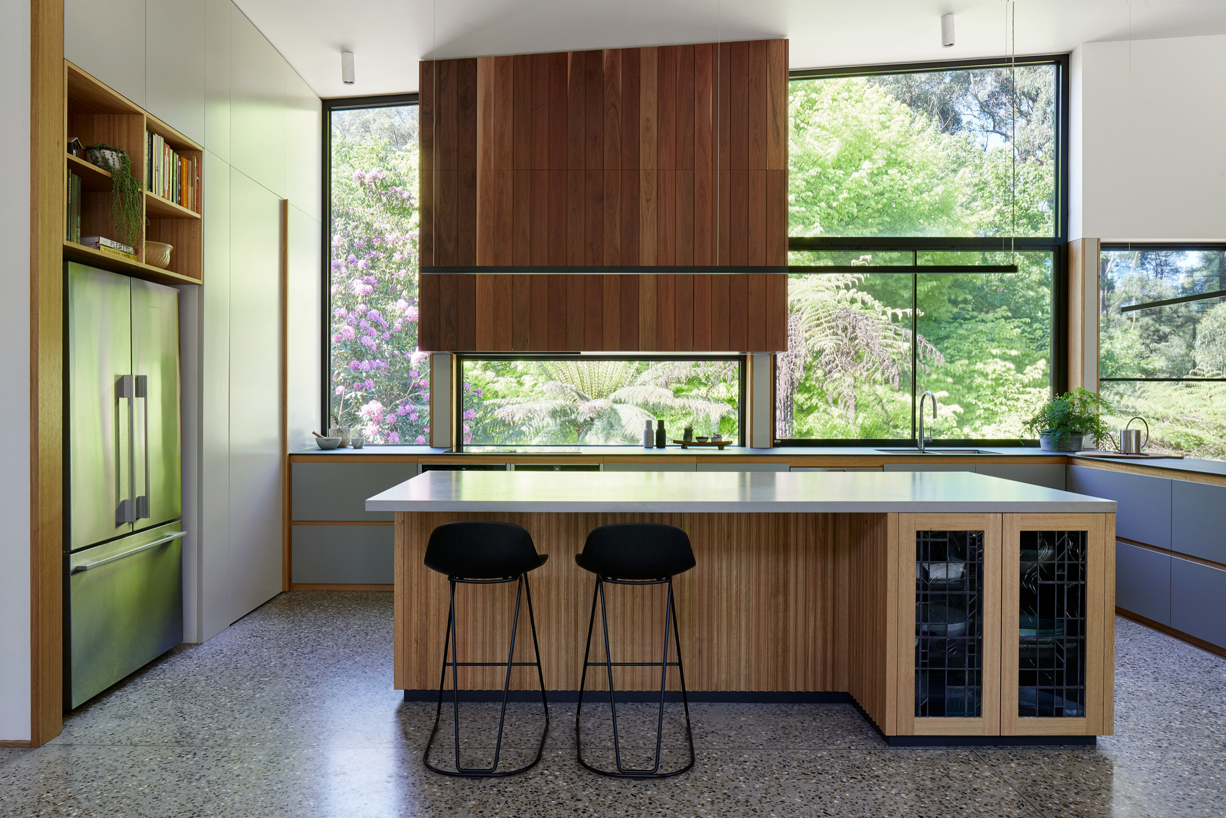 Просто фото: Кухни, как из досок сколоченные