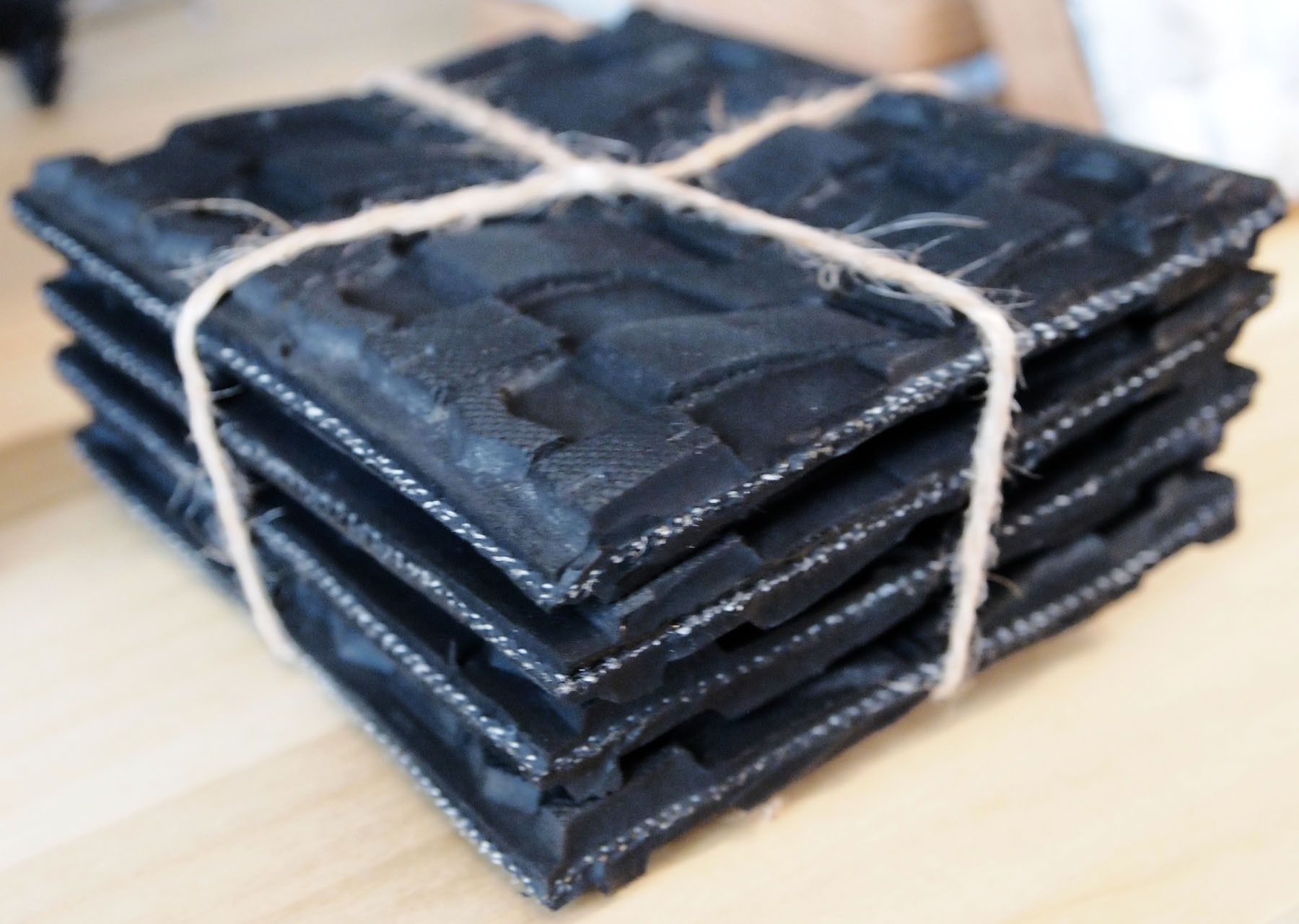 Houzz-юмор: Покажите нам свои (и соседские) поделки из шин