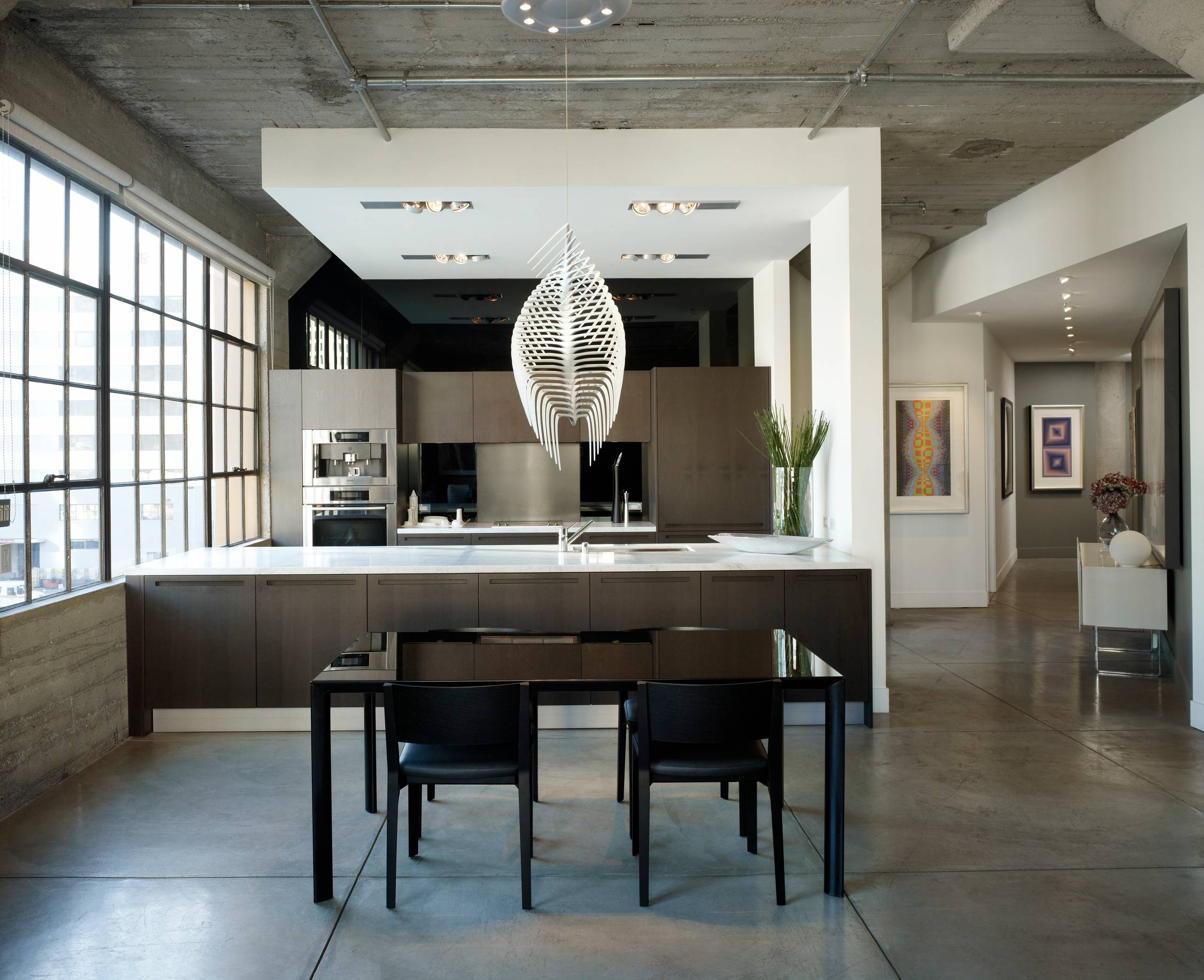 Материалы: Когда толщина плитки имеет значение