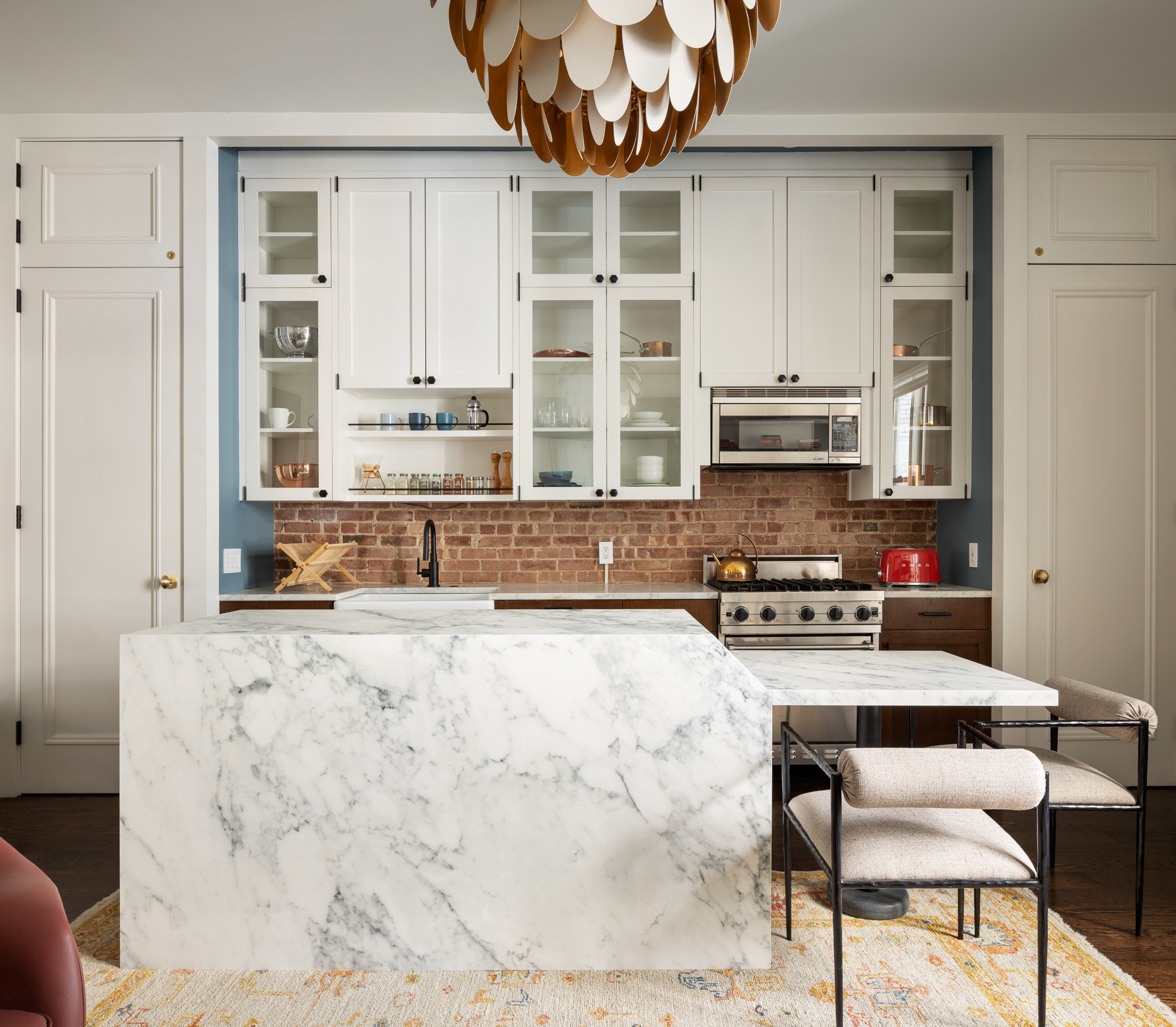 Считаем сантиметры: Правила эргономичного расположения мебели