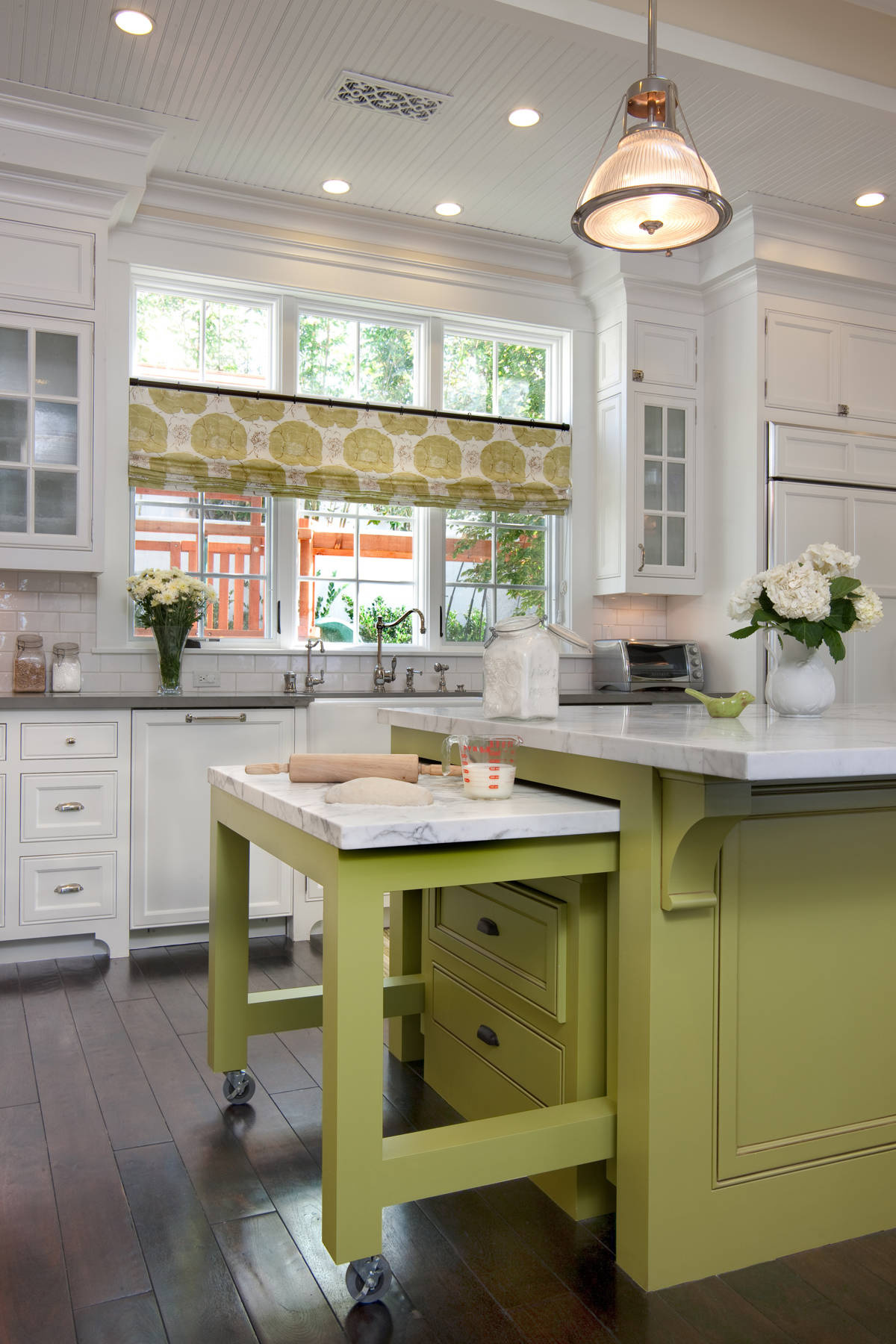 Микротренд: Кухонный гарнитур из разных шкафчиков