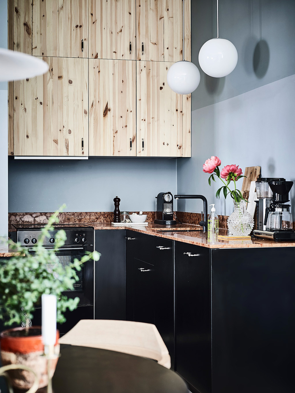 12 остроумных приемов, как сделать бюджетную кухню интересной