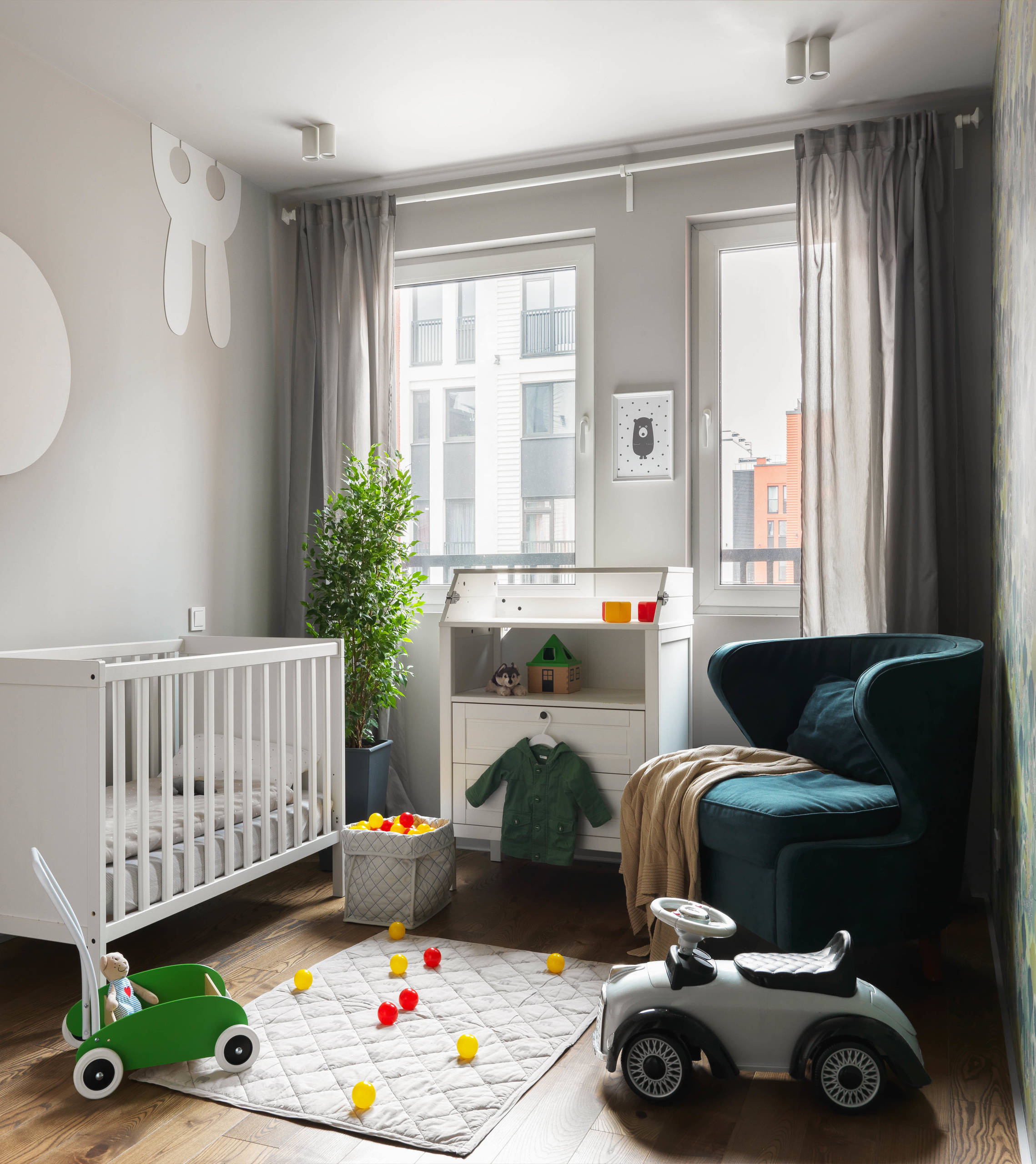 В гостях: Квартира с эпатажными обоями