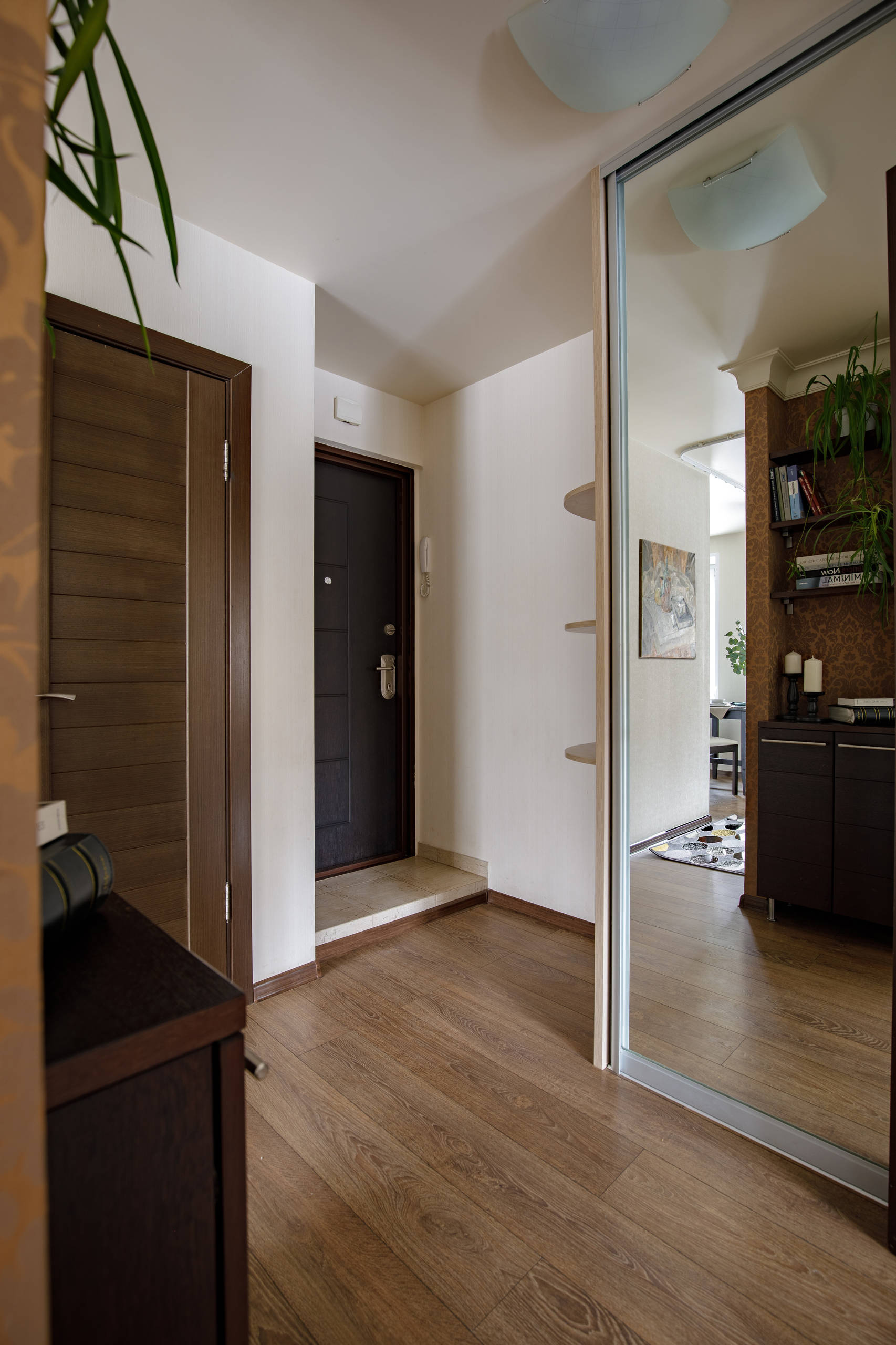 В гостях: Из «двушки» — «трешка» 43 кв.м для сестры дизайнера