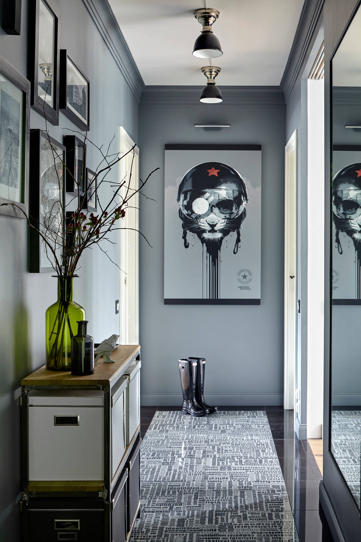 Ни больше, ни меньше: Выбираем мебель для маленькой комнаты