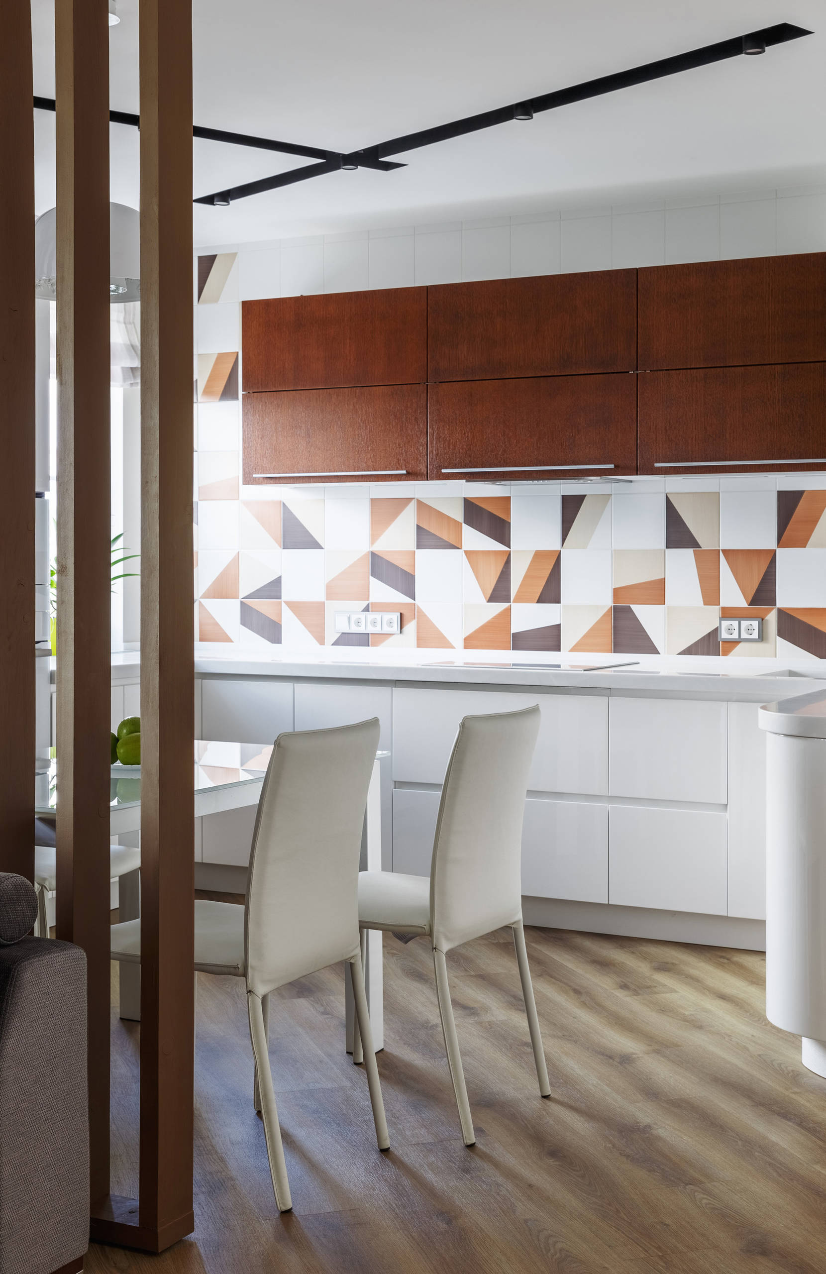 Есть решение: 9 проектов кухни 12 кв.м