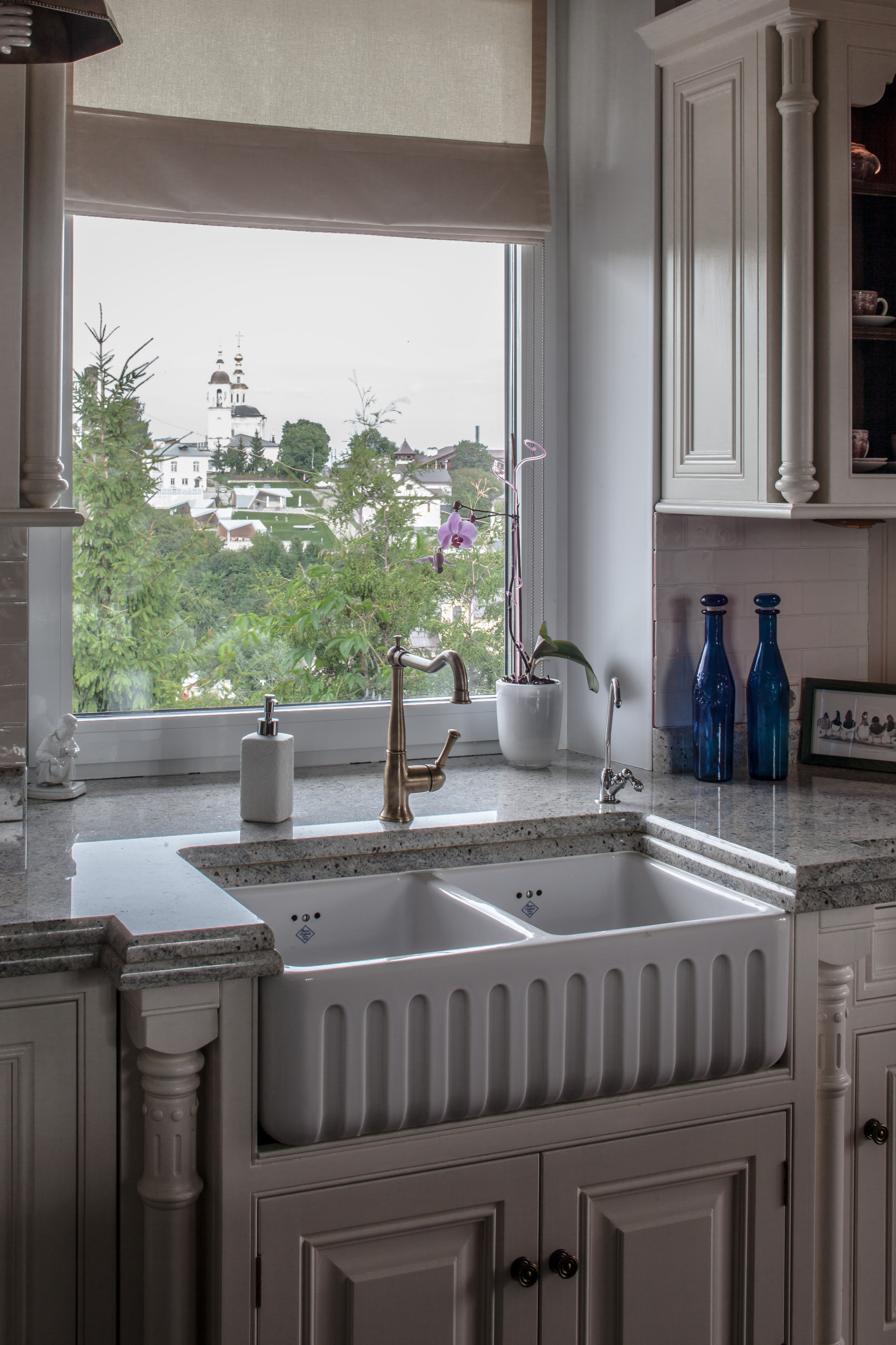 Хороший вопрос: Разумно ли переносить мойку на остров