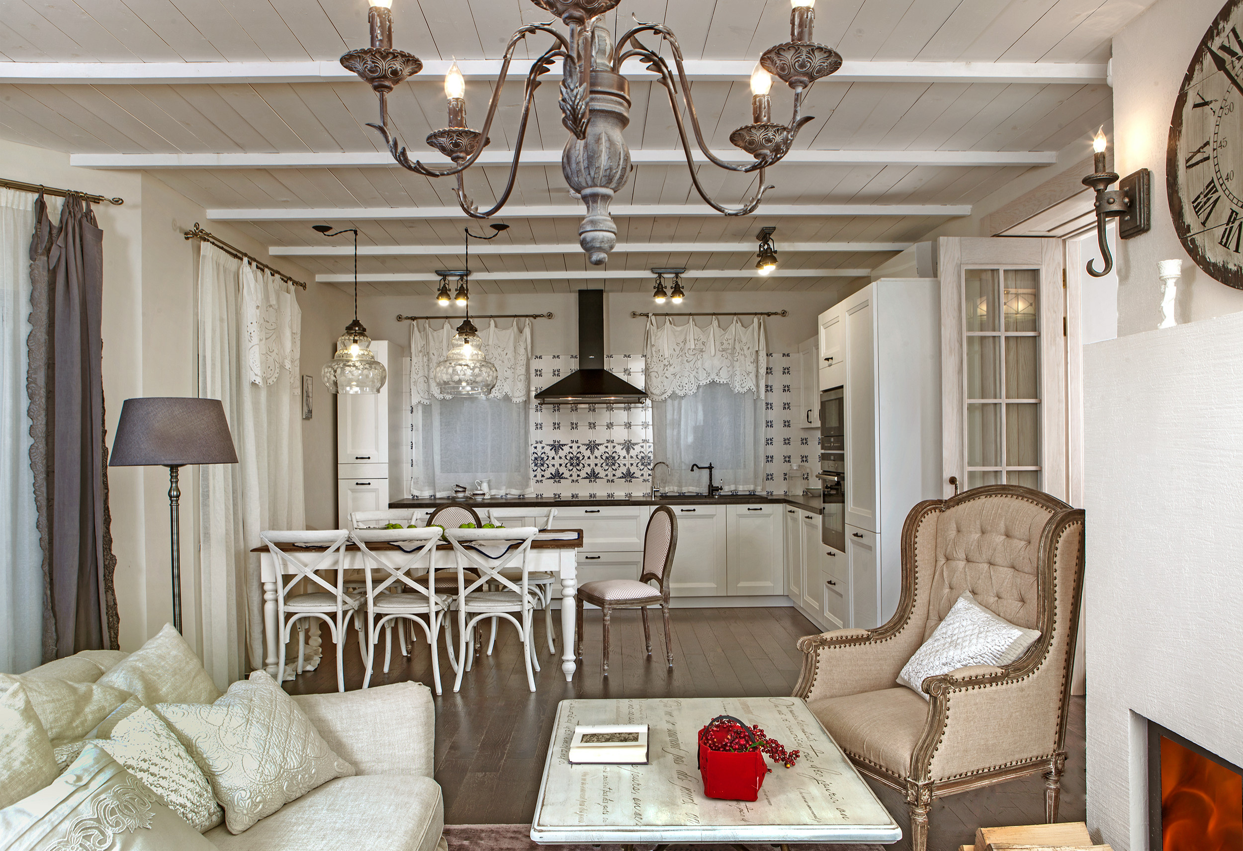 Houzz тур: Воспоминания о Провансе в доме для молодой семьи