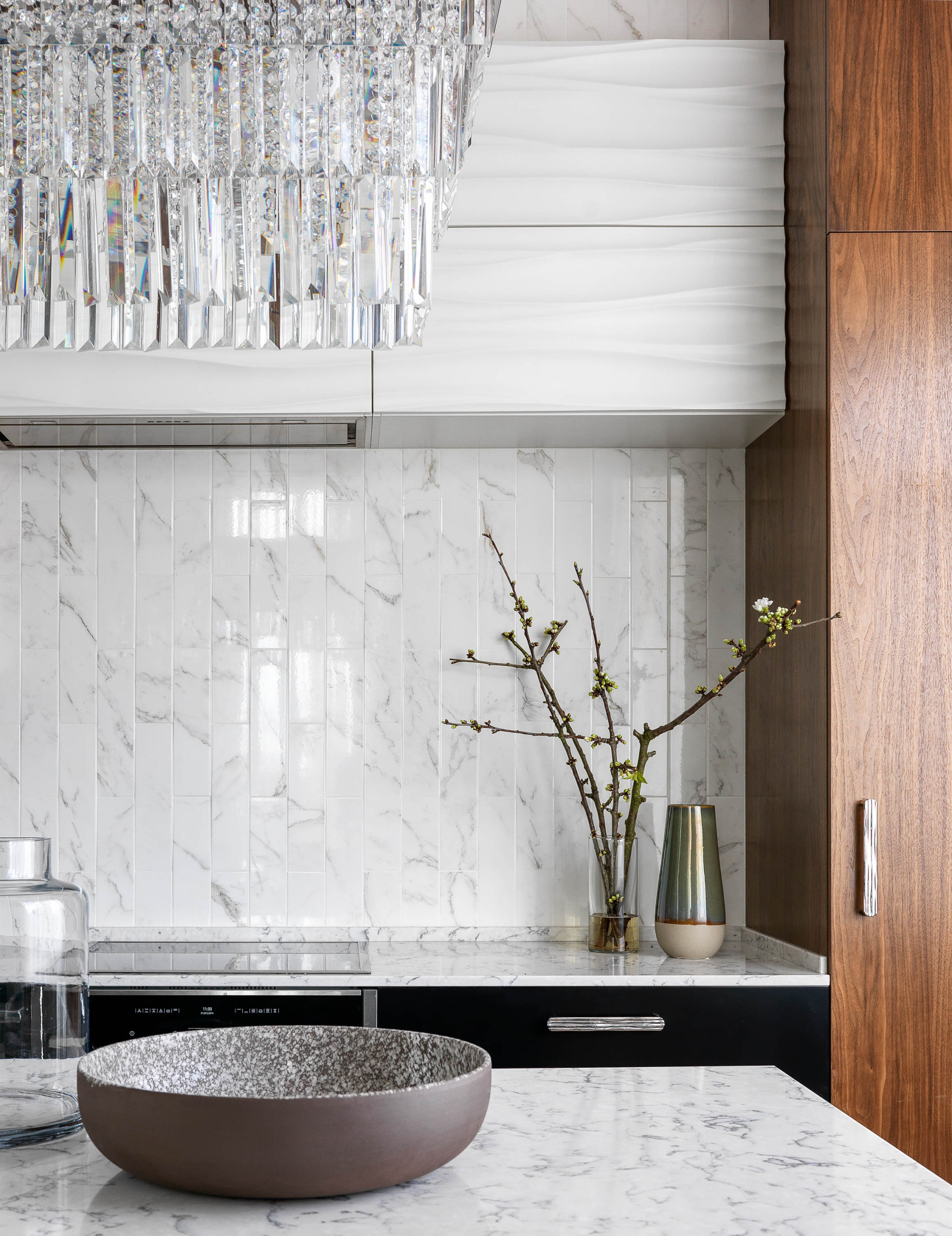 Houzz тур: Изумрудная квартира с фресками и мрамором