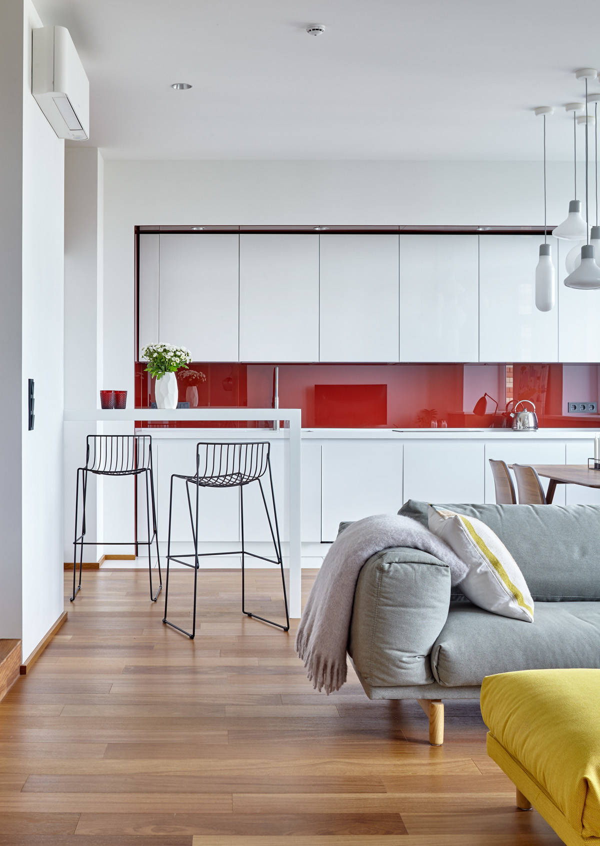 Что лучше: Матовый или глянцевый фасад для кухни