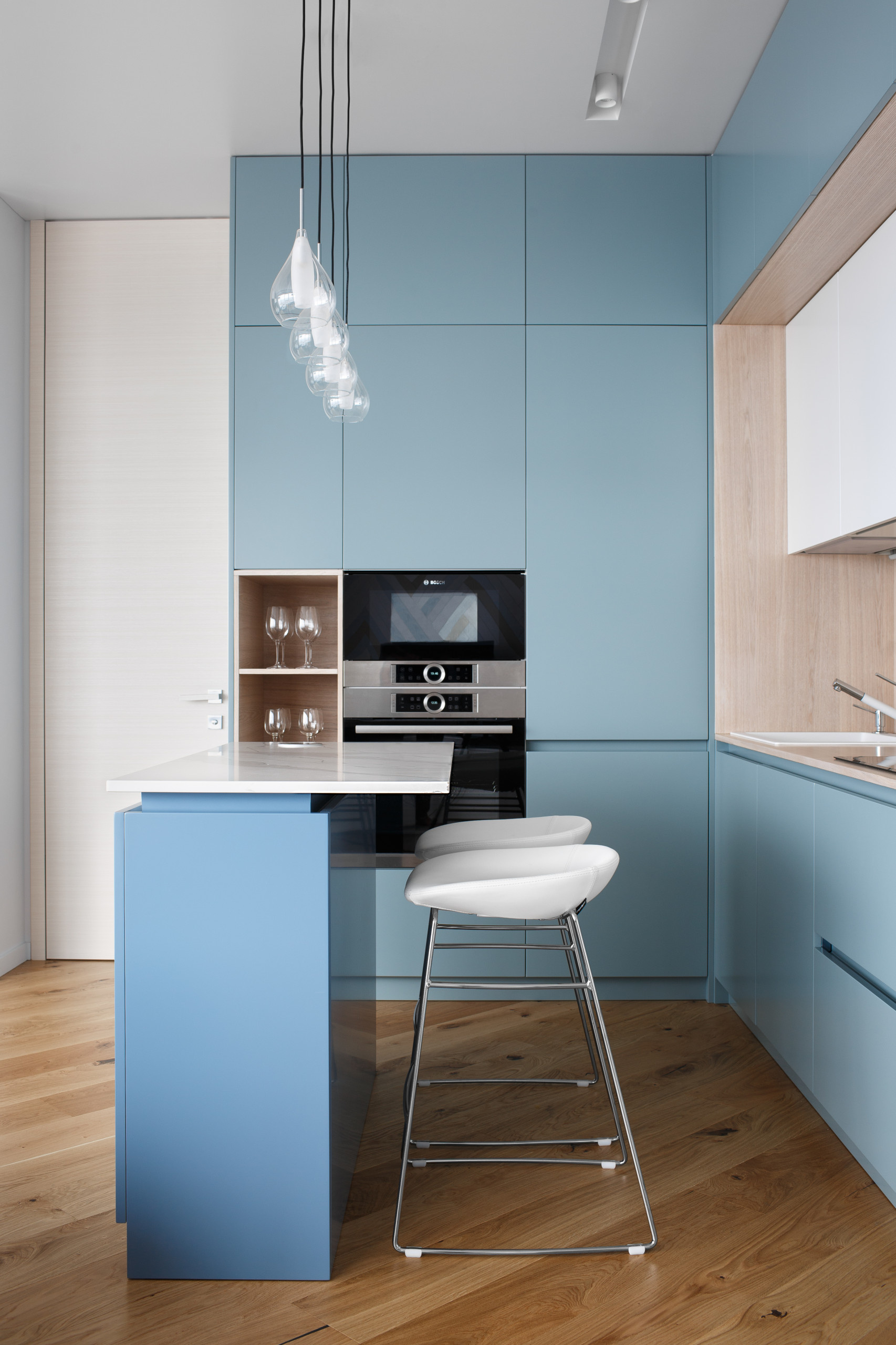 Нестандарт: Неожиданные варианты планировки кухонного гарнитура