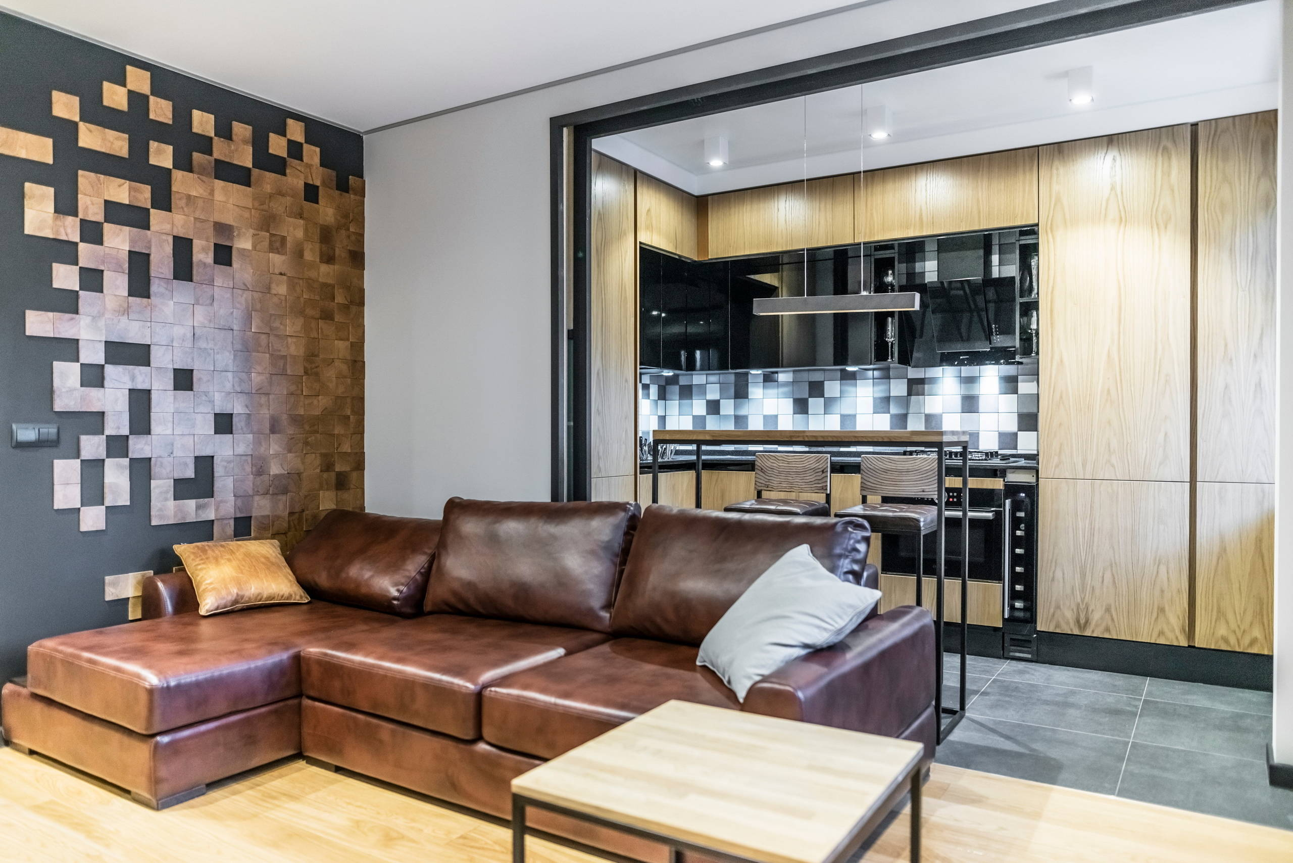 Вопрос: Какой диван выбрать (из 6 возможных)