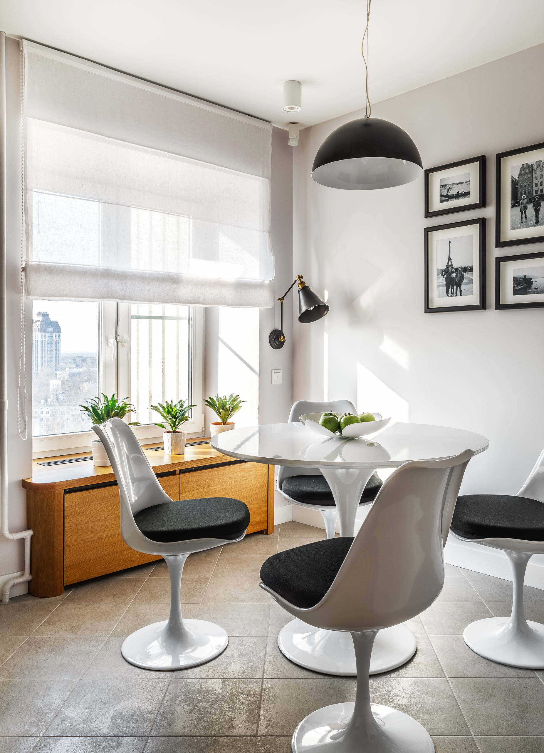 Houzz тур: «Однушка» 43 кв.м — с выдвижной кроватью