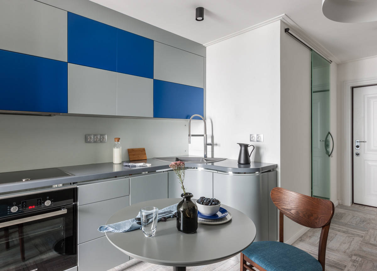 Просто фото: Кухни с радиусными фасадами