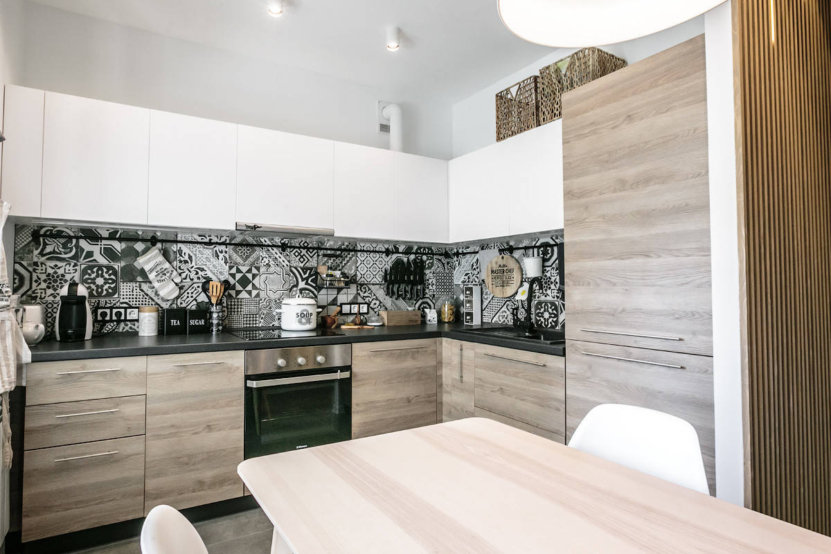 Houzz тур: Квартира с черной меловой кухней в Иваново