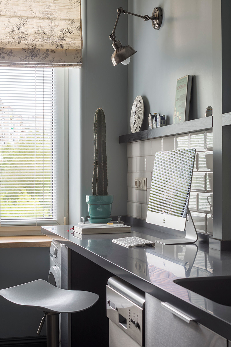 Проект недели: Кухня-кабинет для мужчины — в серых тонах