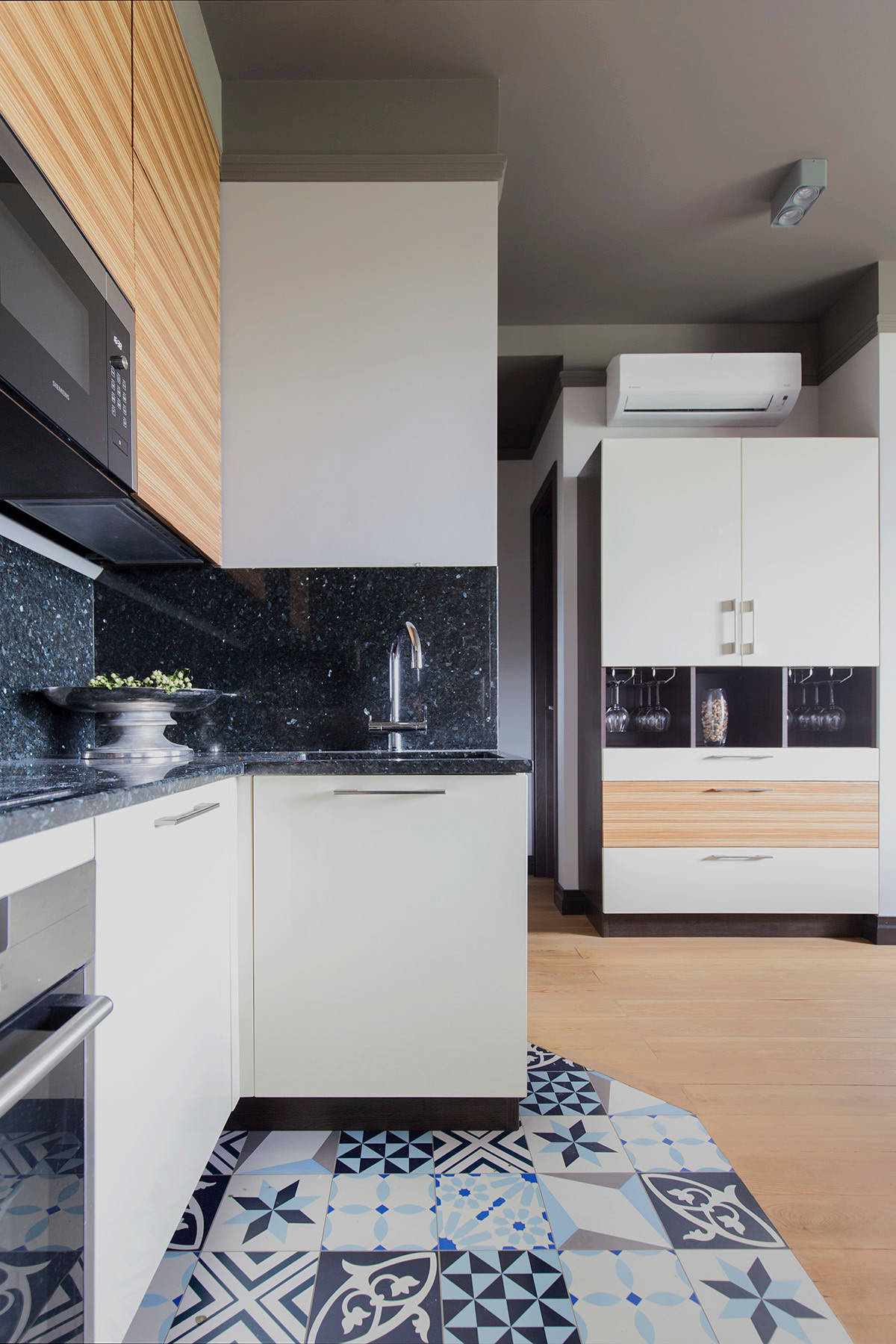 Houzz тур: Бывшая коммуналка в «сталинке»