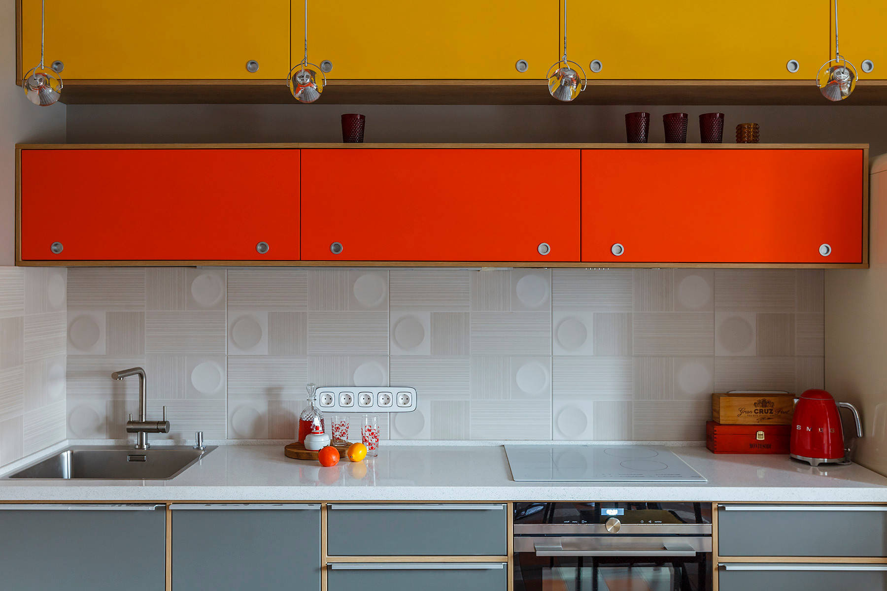 Есть решение: 7 интерьеров кухни 13 кв.м