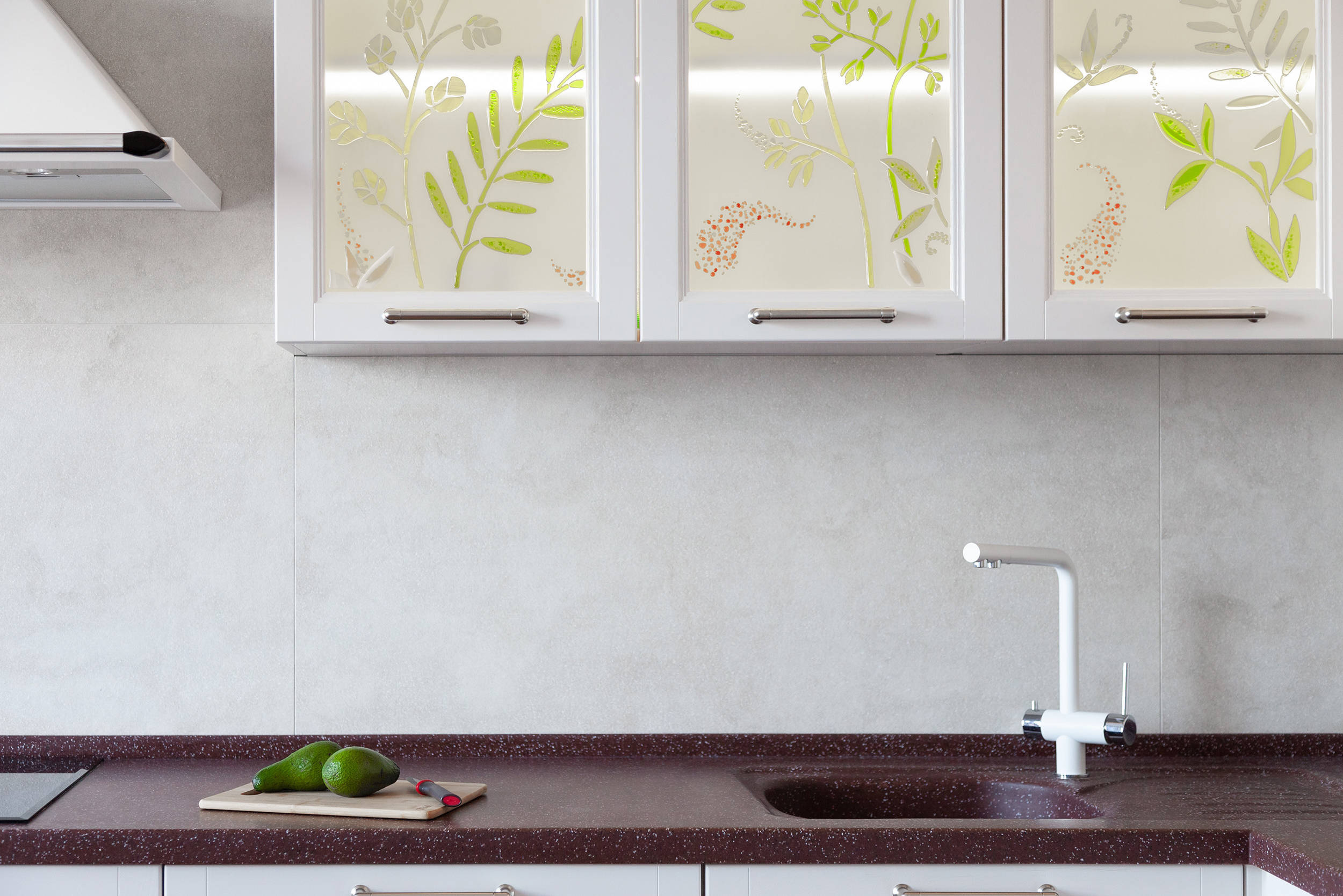 Есть решение: 8 вариантов дизайна кухни 15 кв.м