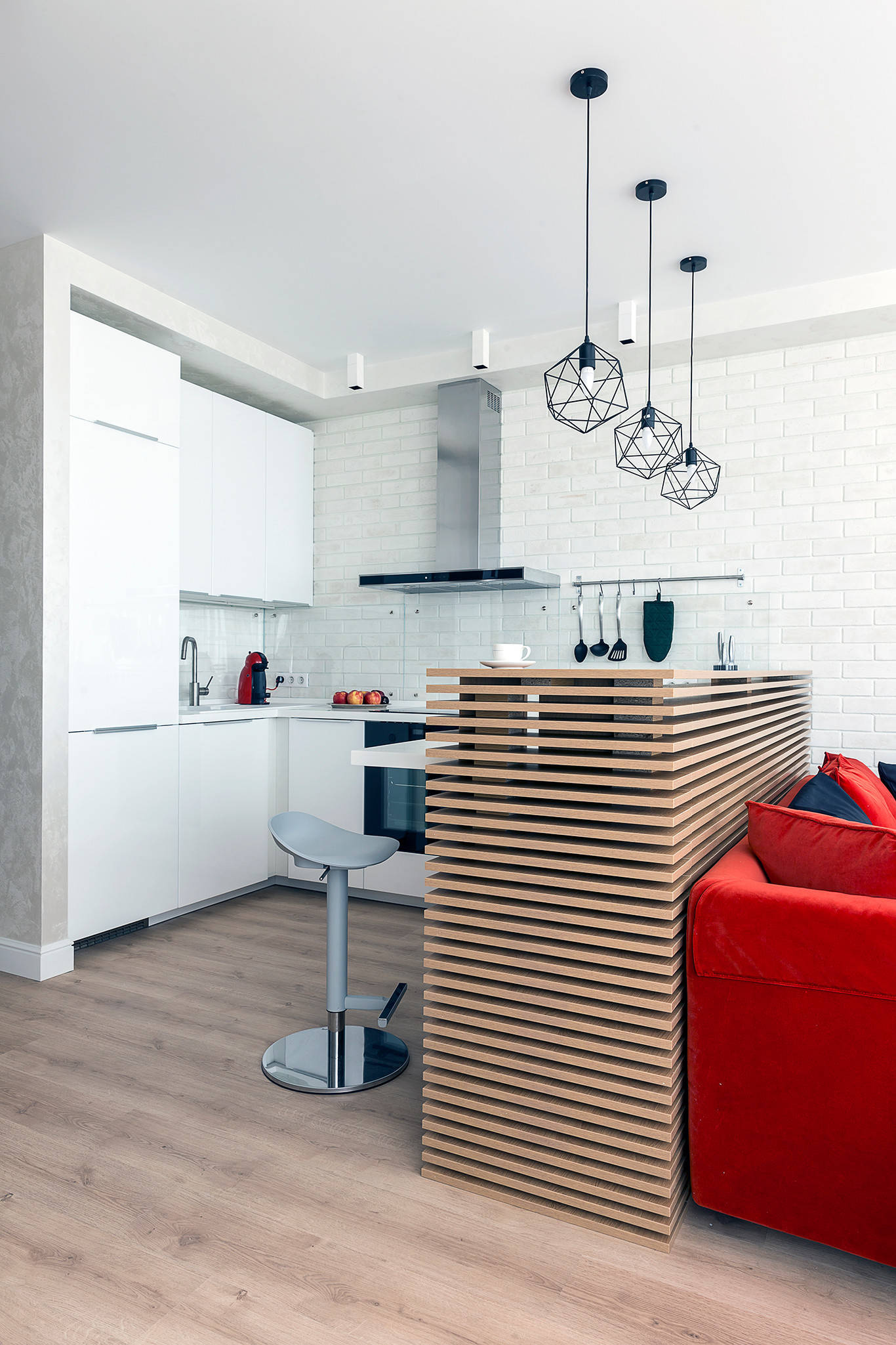 Фотоохота: Как обыграть торец кухни в кухне-гостиной