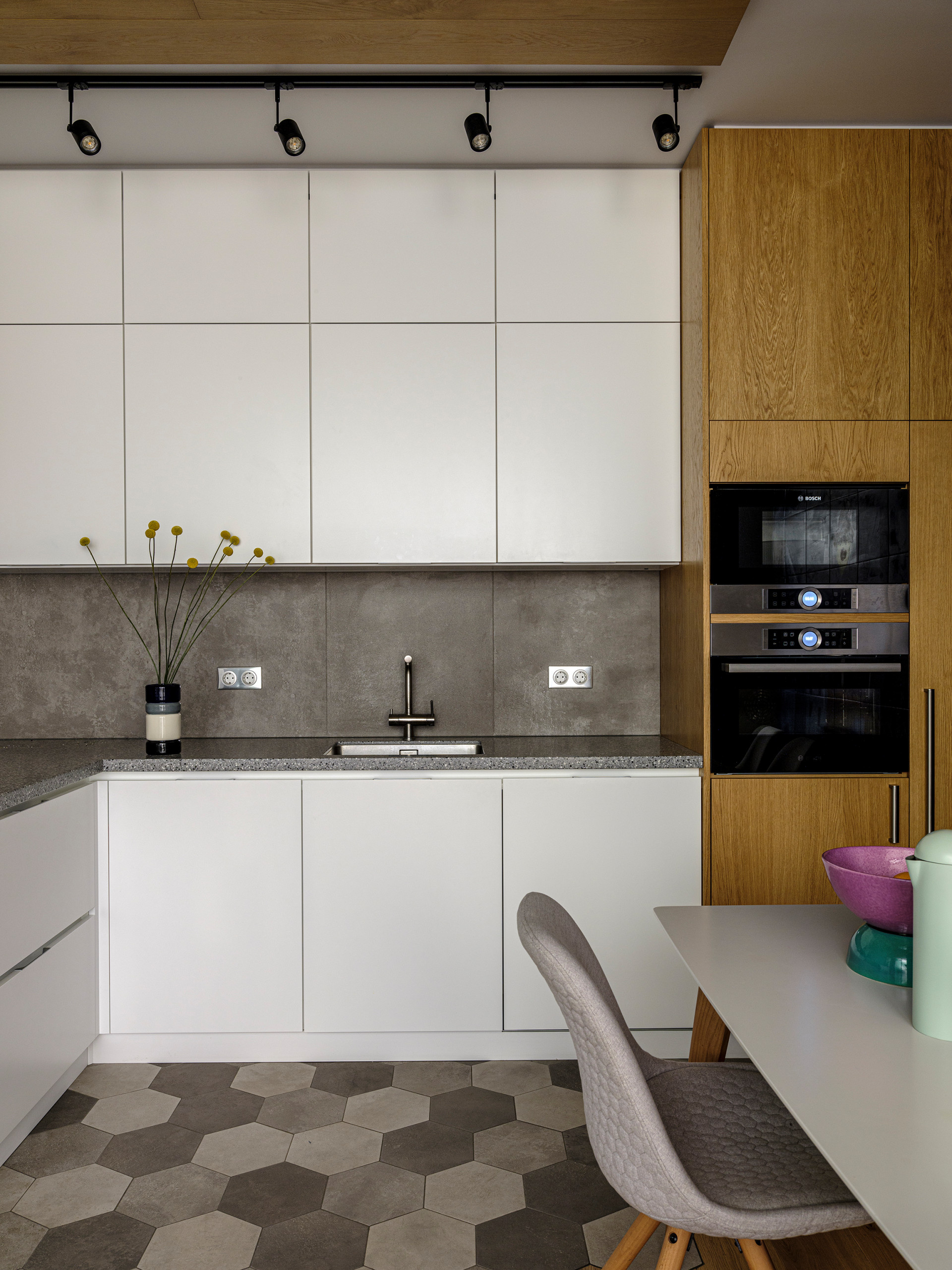 Нижний ярус: 11 советов по организации кухонных шкафов