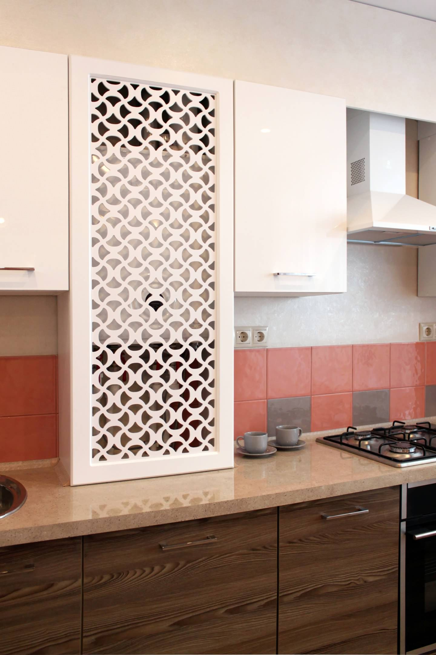 Вопрос: Как спрятать газовую колонку и водонагреватель