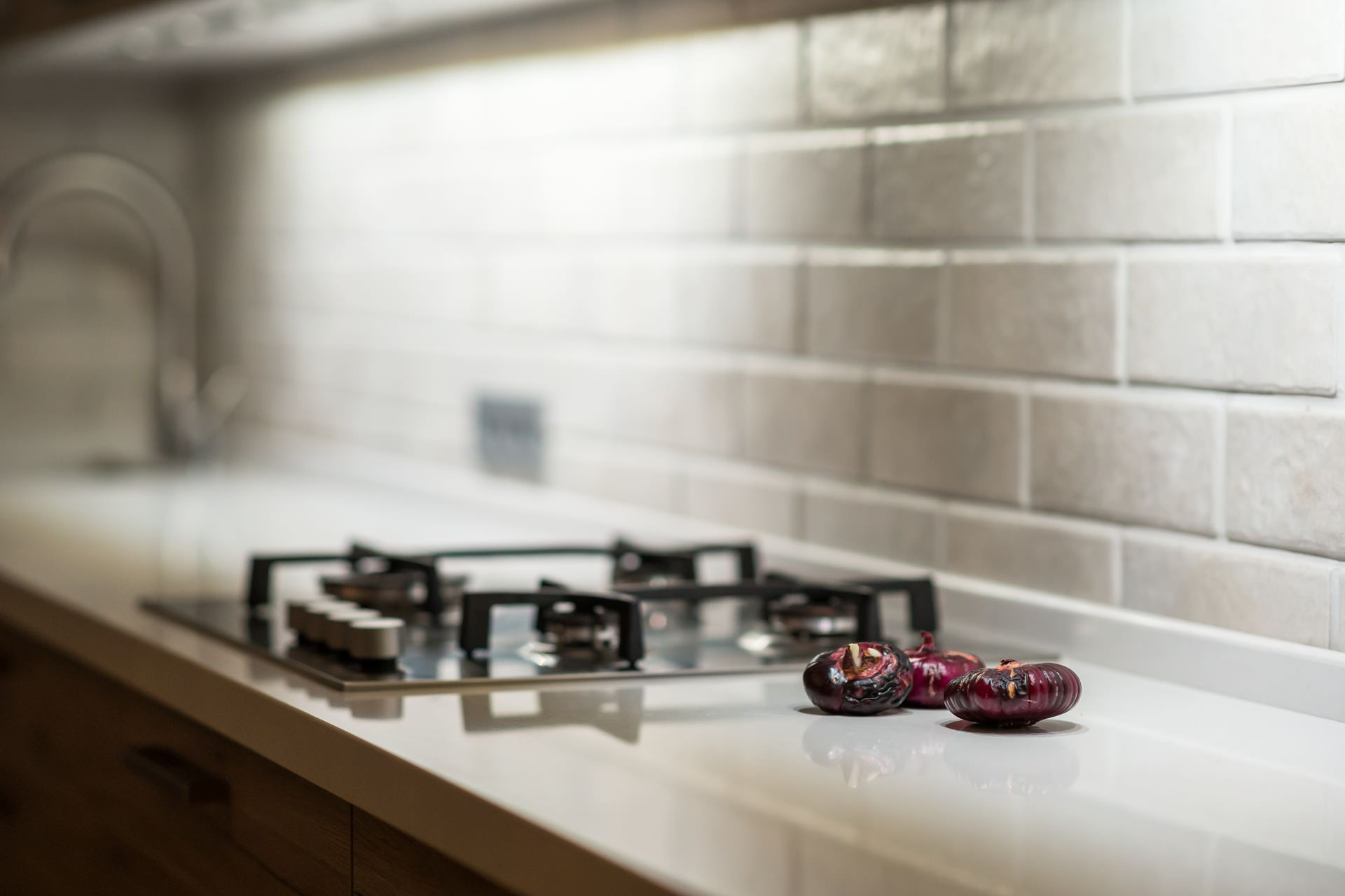 Дизайн-дебаты: Нужна ли дверь на кухню