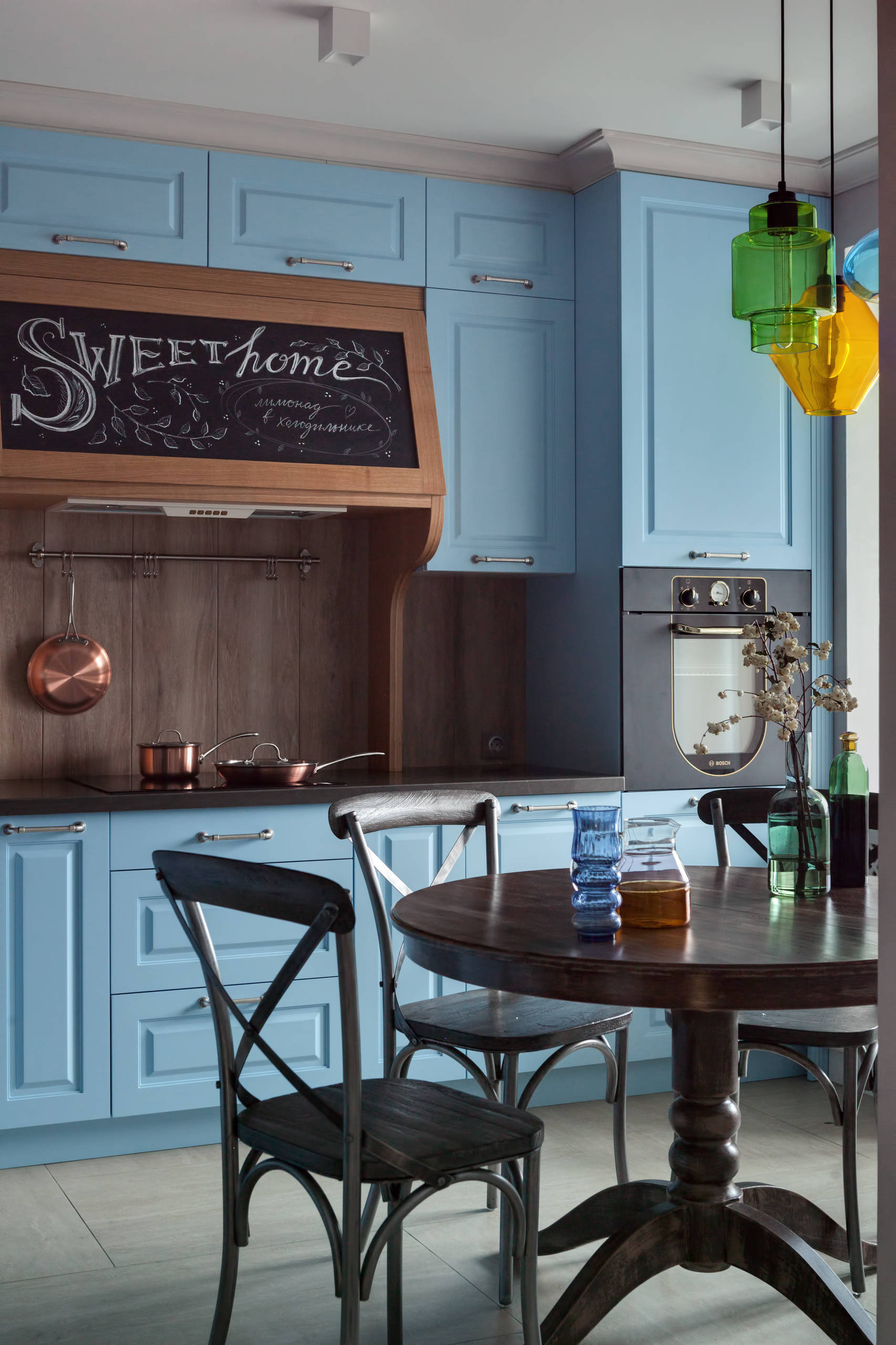 Круглый или квадратный: Какой обеденный стол лучше и почему