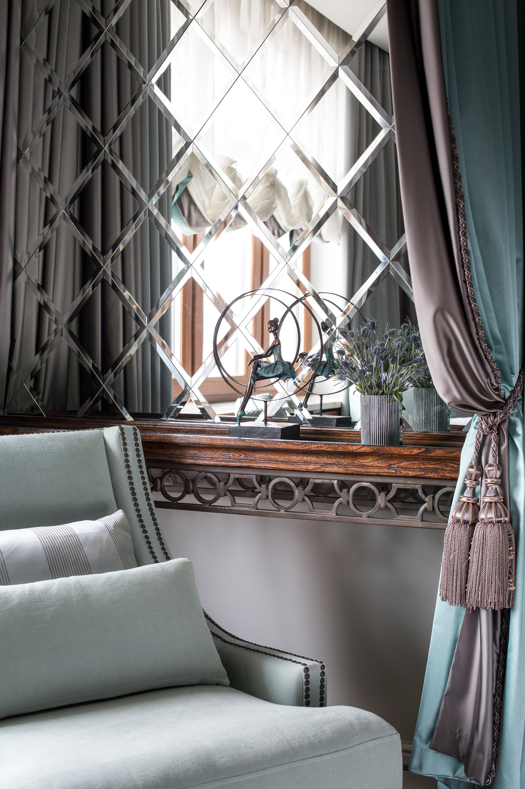 Houzz тур: Квартира с кессонами и кофейным уголком