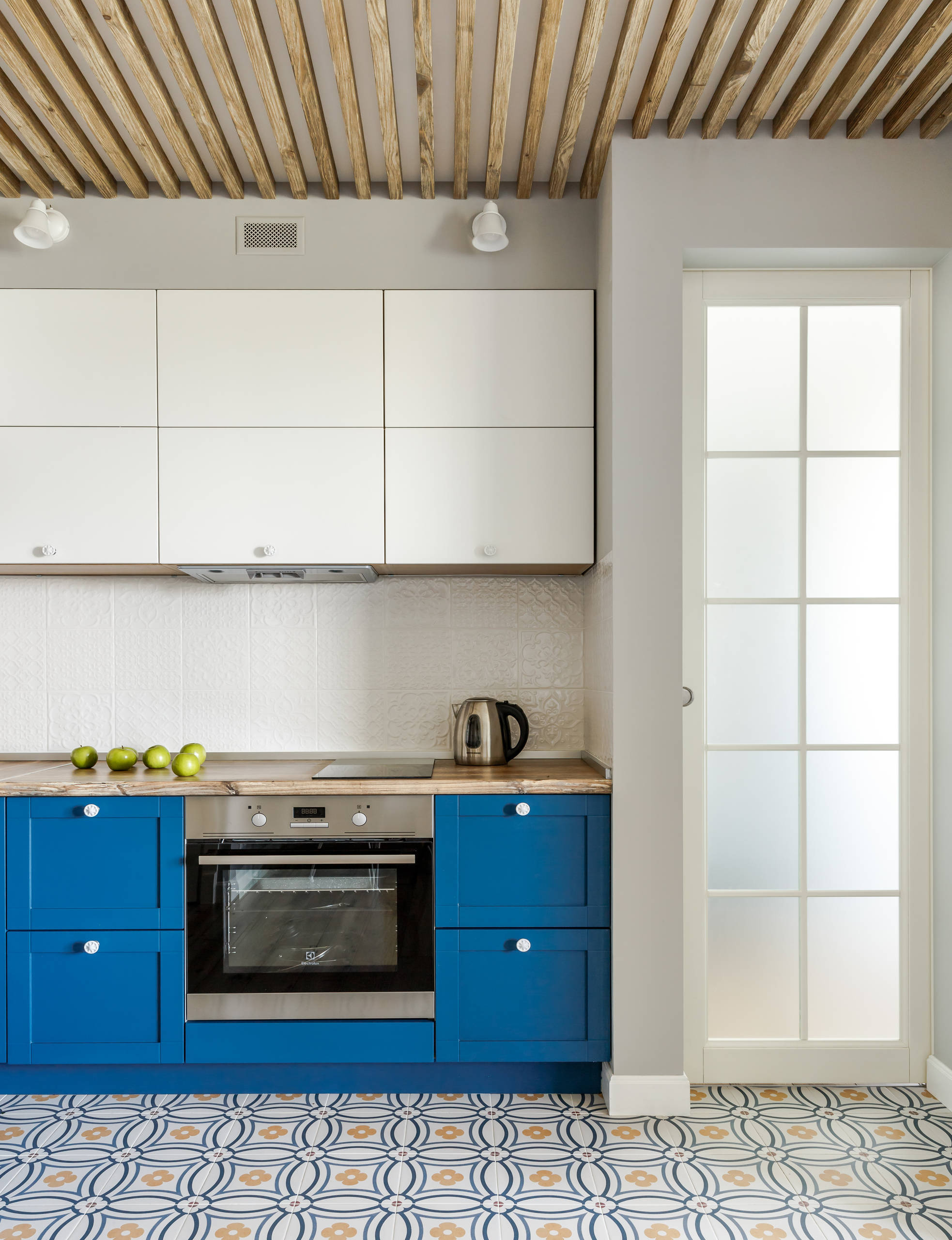 До и после: Маленькая квартира с кухней «в кармане»