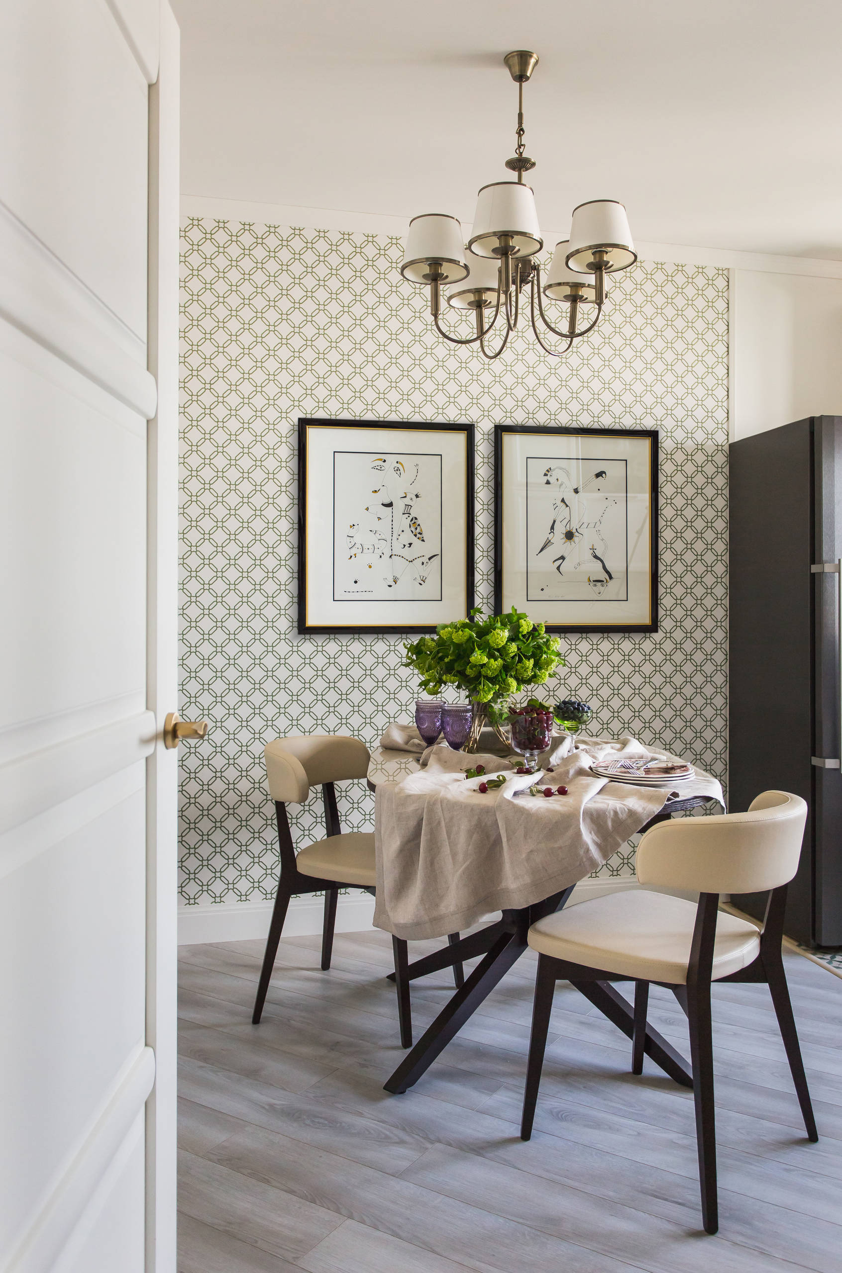 Есть решение: 7 интерьеров кухни 13 кв.м