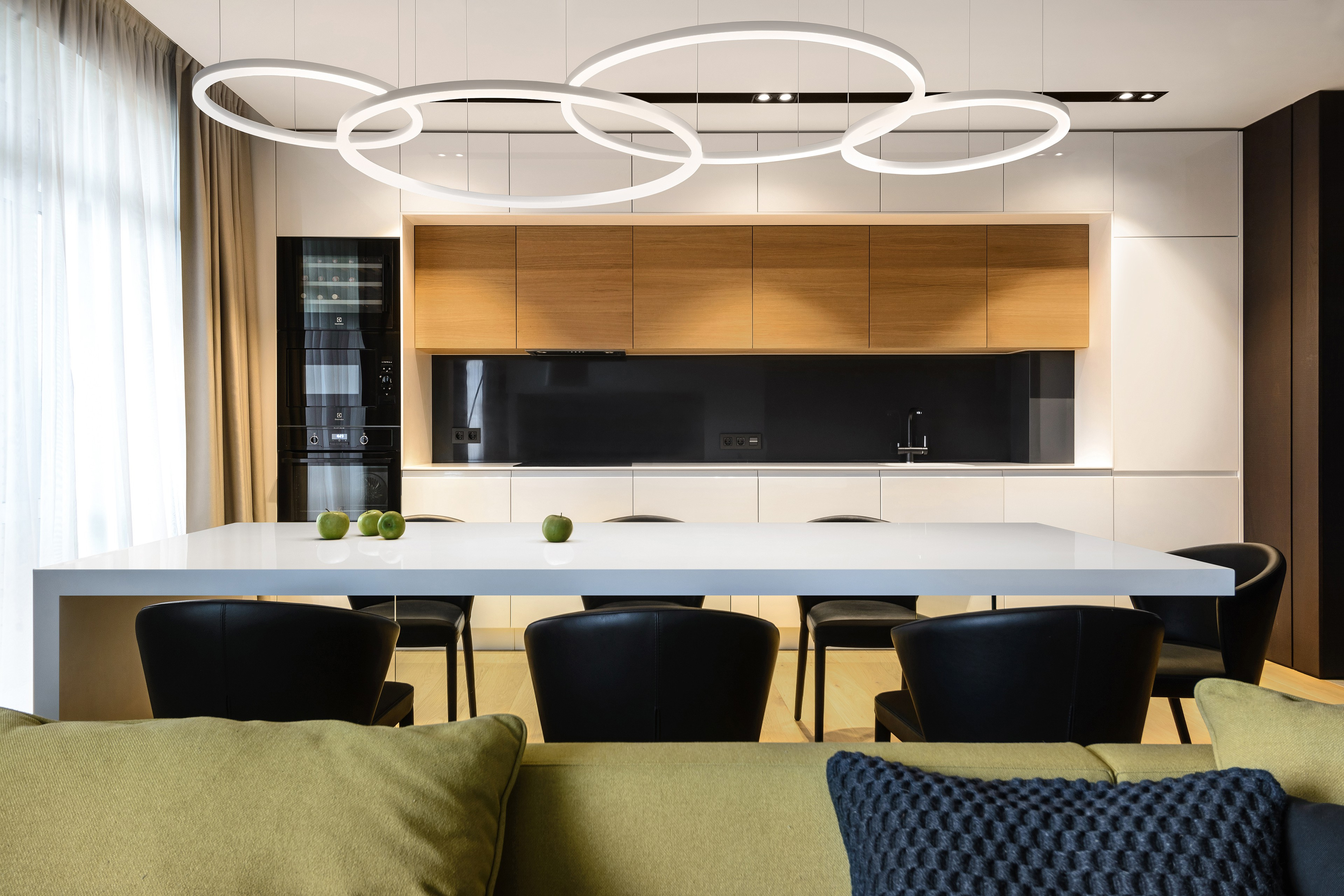 Houzz тур: Уловки минимализма в Новосибирске