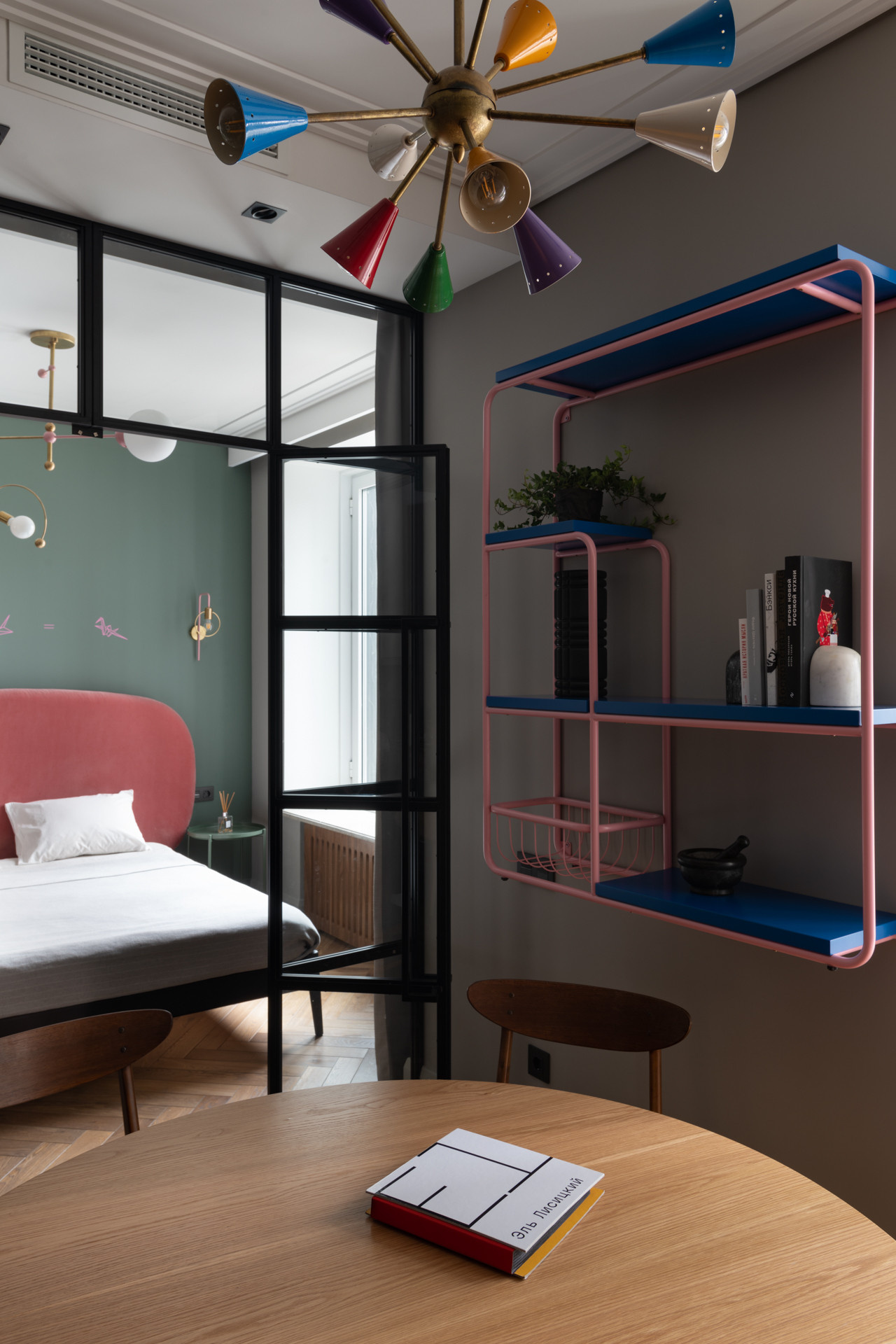 Houzz тур: Ремонт из материалов с постсоветского пространства