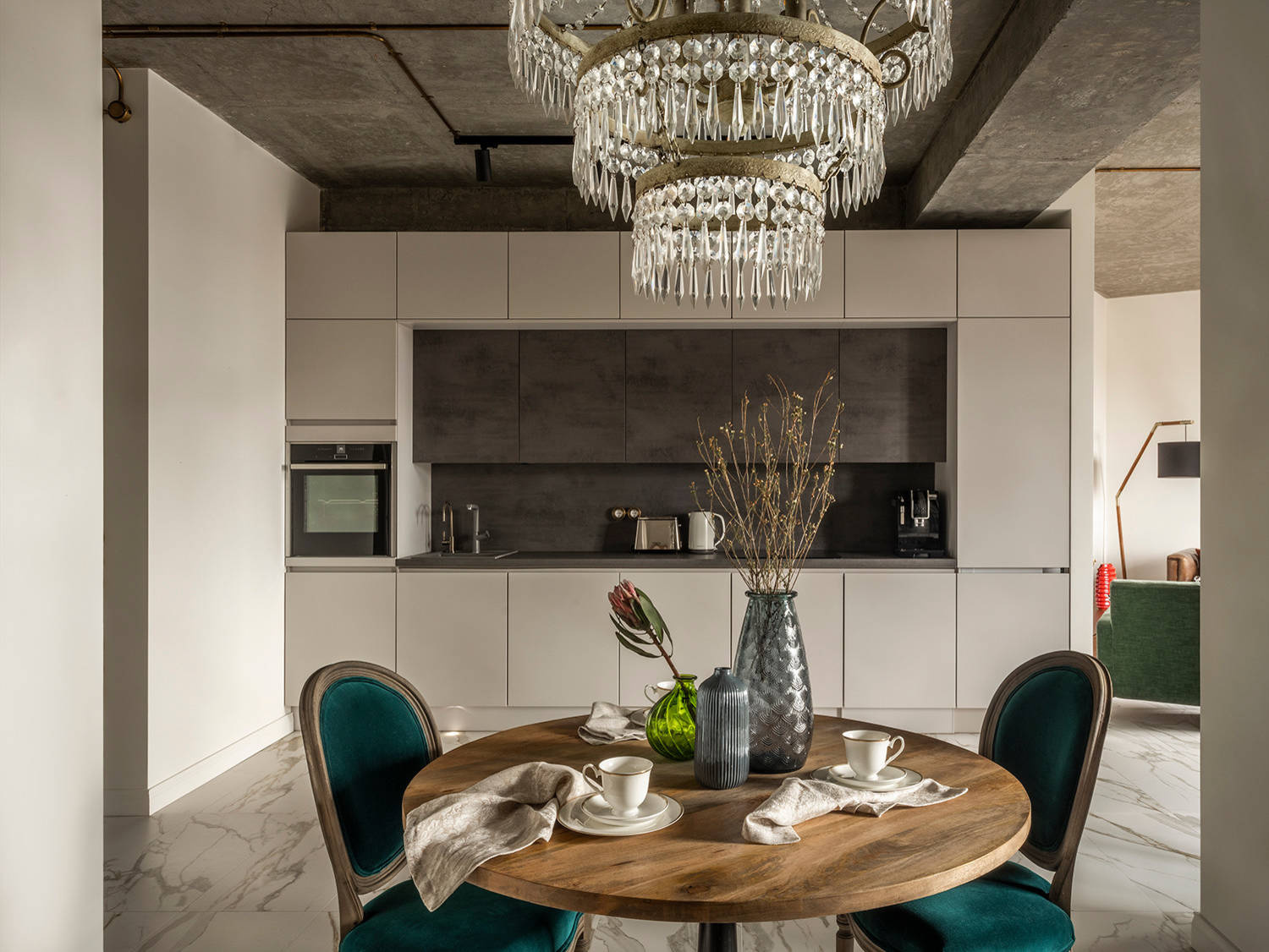 Houzz тур: Квартира для студента МГУ и его родителей