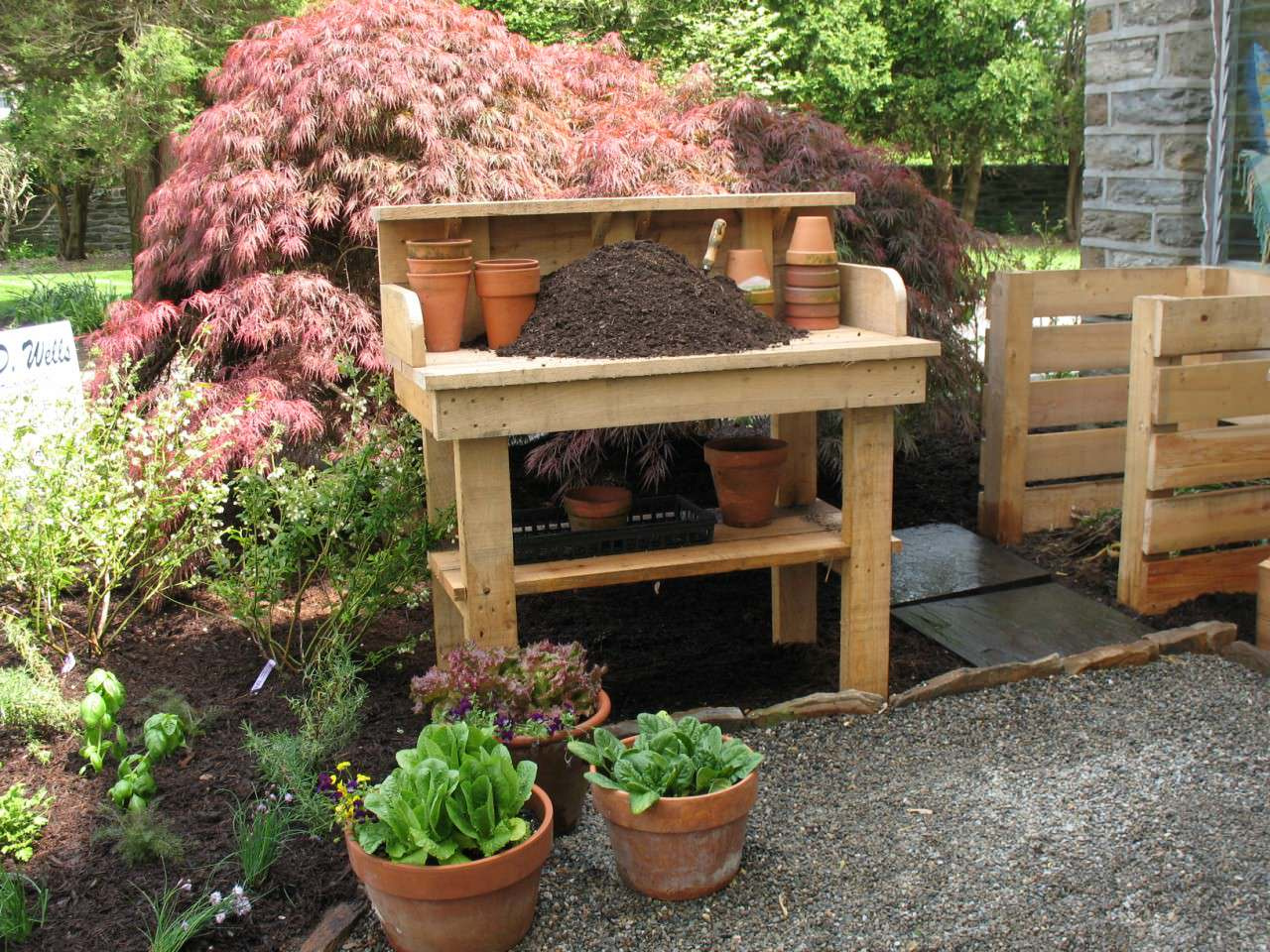 Хороший вопрос: Как сделать компост на даче и не перетрудиться