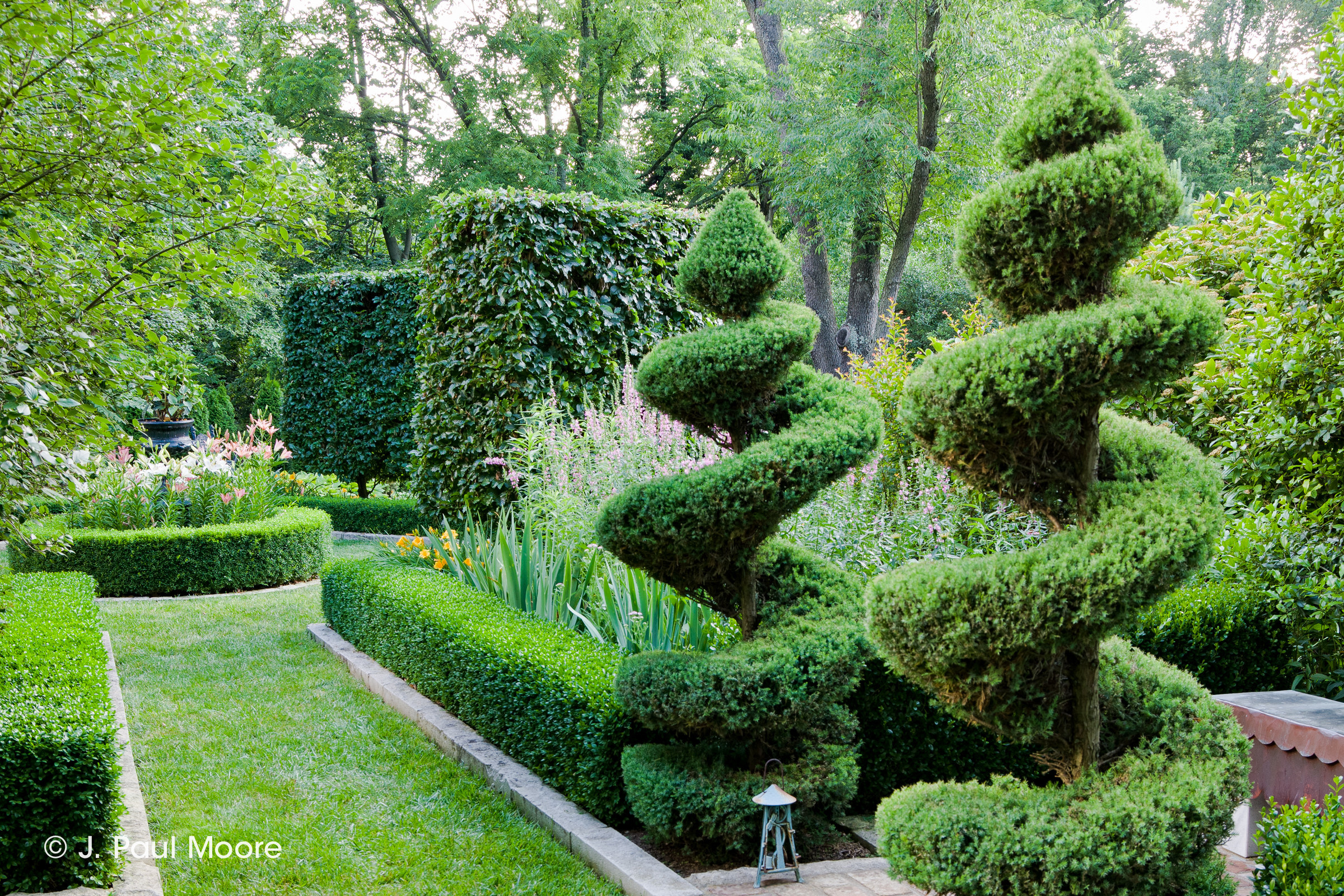 5 дизайн-решений для сада, от которых чаще всего отказываются