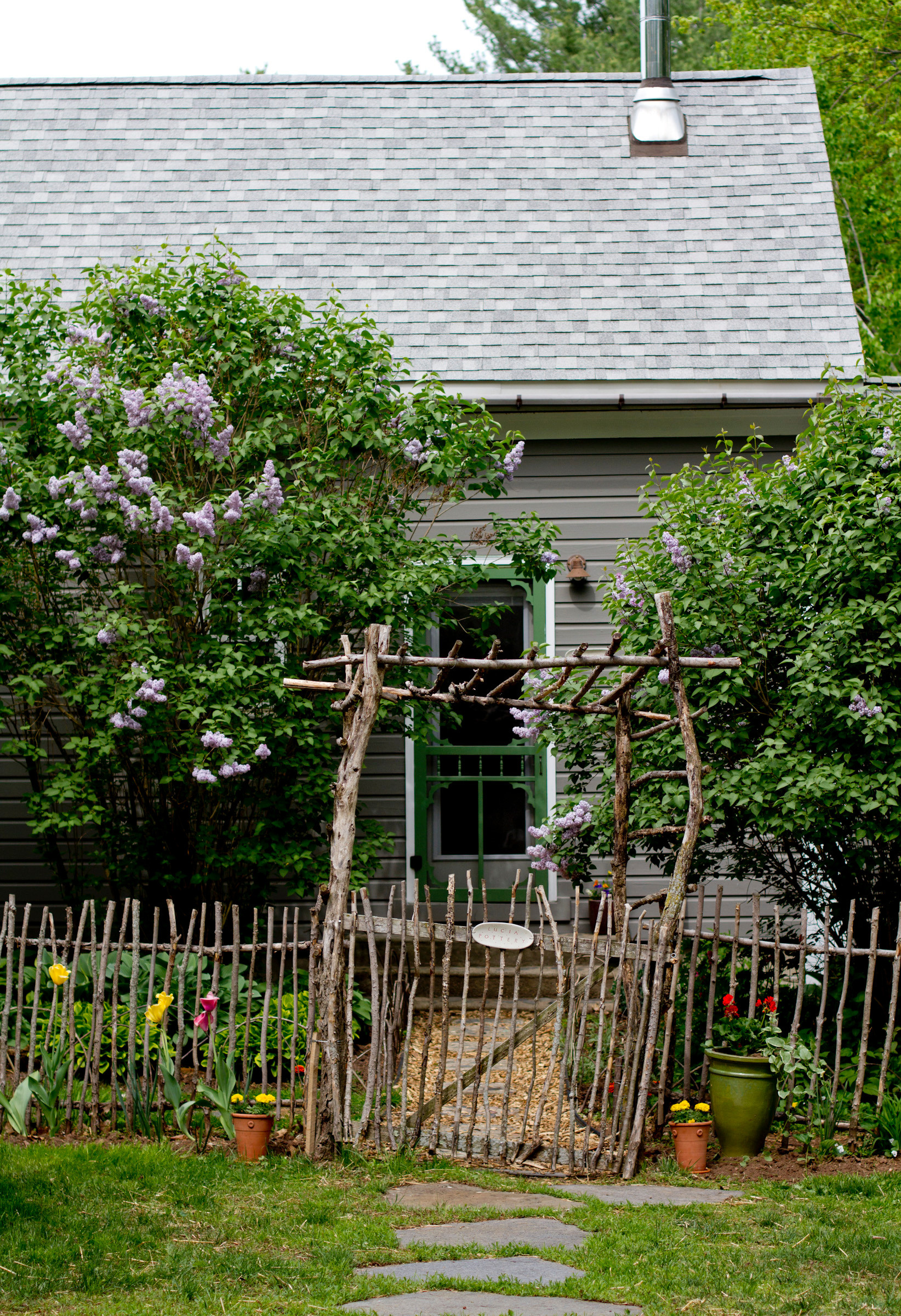 Фотоохота: 91 идея декора для калитки