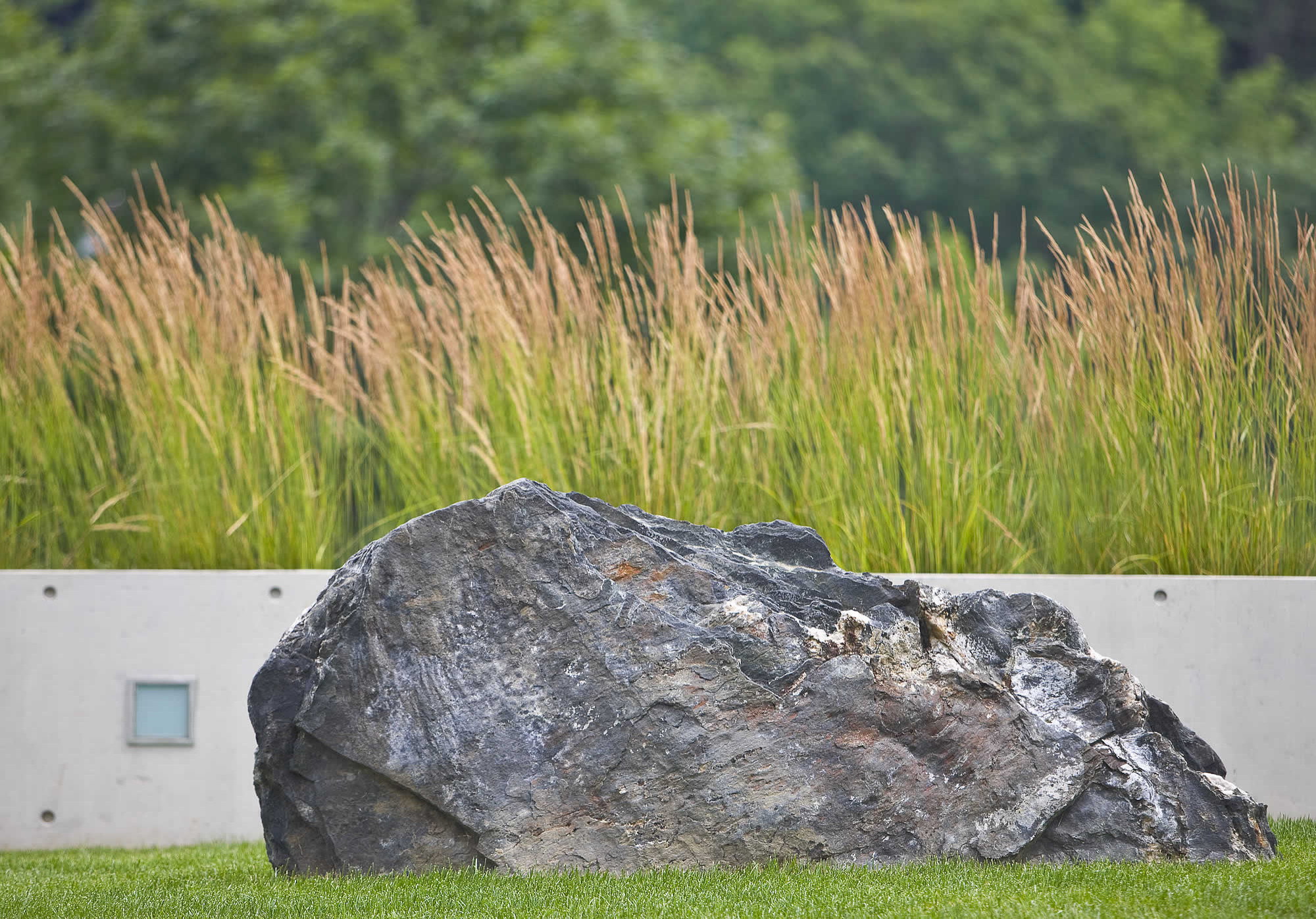 Просто фото: Гигантским валунам — быть