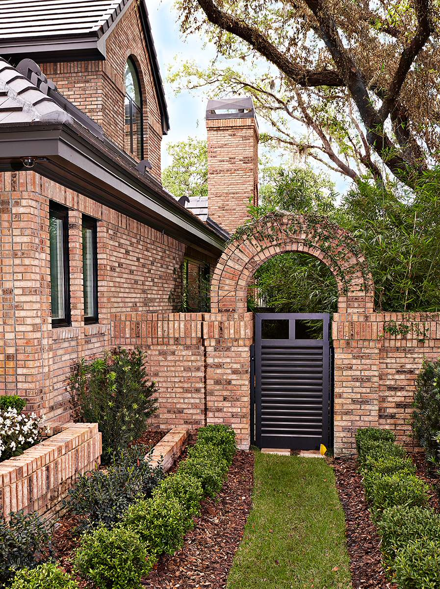 Фотоохота: 91 идея декора для калитки